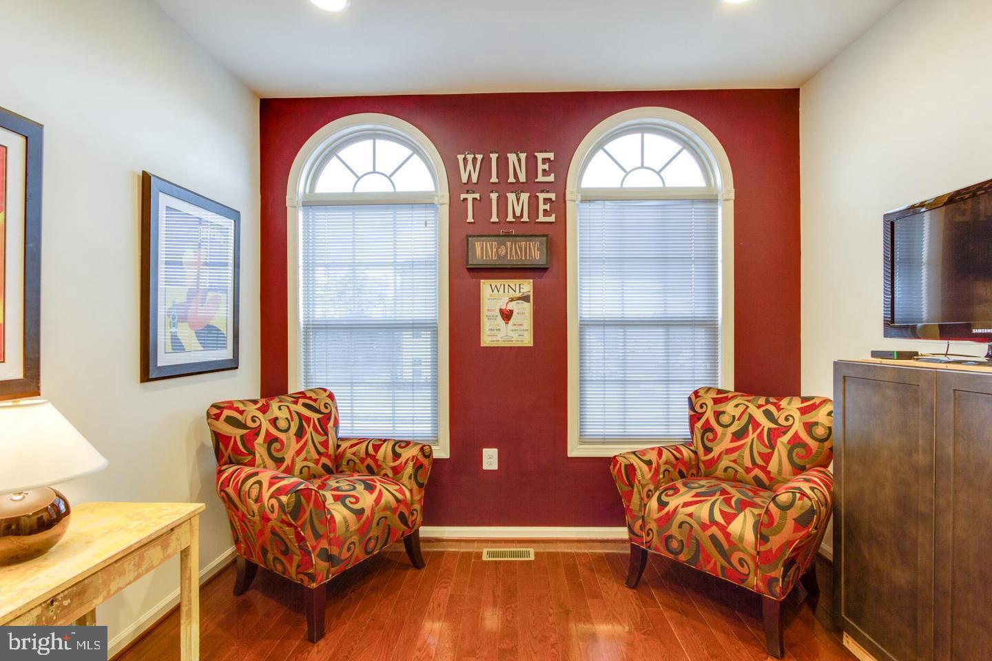 6679 BARTRAMS FOREST LN, HAYMARKET, Virginia 20169, 3 Bedrooms Bedrooms, ,2 BathroomsBathrooms,Residential,For sale,6679 BARTRAMS FOREST LN,VAPW2100728 MLS # VAPW2100728