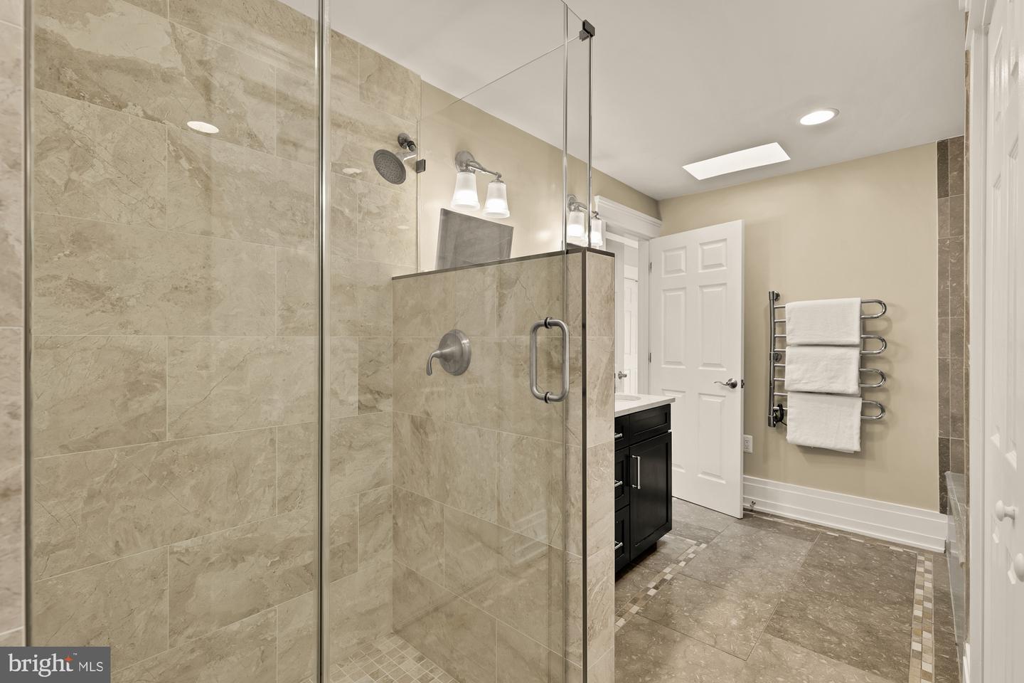 1918 15TH ST NW #2, WASHINGTON, District Of Columbia 20009, 2 Bedrooms Bedrooms, ,2 BathroomsBathrooms,Residential,For sale,1918 15TH ST NW #2,DCDC2214736 MLS # DCDC2214736