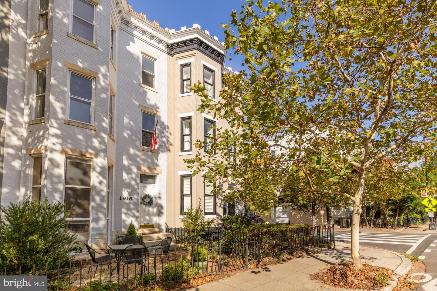 1918 15TH ST NW #2, WASHINGTON, District Of Columbia 20009, 2 Bedrooms Bedrooms, ,2 BathroomsBathrooms,Residential,For sale,1918 15TH ST NW #2,DCDC2214736 MLS # DCDC2214736