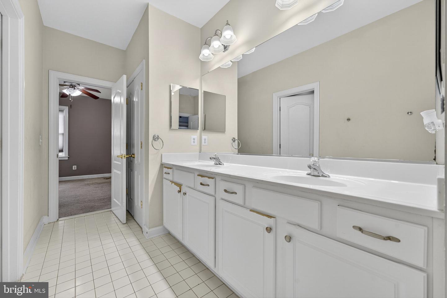 10554 ANDREW HUMPHREYS CT, BRISTOW, Virginia 20136, 5 Bedrooms Bedrooms, ,4 BathroomsBathrooms,Residential,For sale,10554 ANDREW HUMPHREYS CT,VAPW2102624 MLS # VAPW2102624