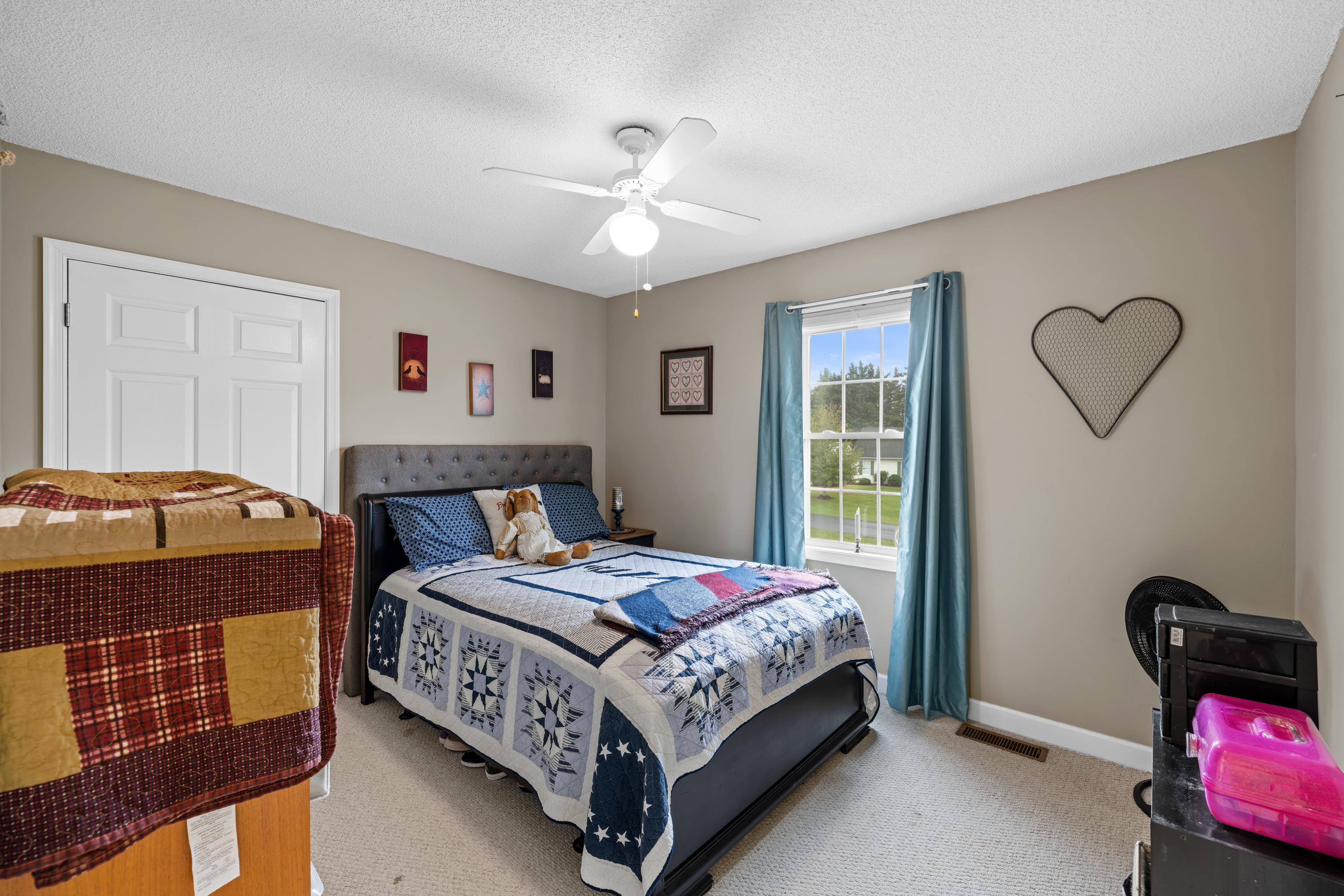 48 MEADOW RIDGE RD, WAYNESBORO, Virginia 22980, 4 Bedrooms Bedrooms, ,2 BathroomsBathrooms,Residential,48 MEADOW RIDGE RD,669726 MLS # 669726