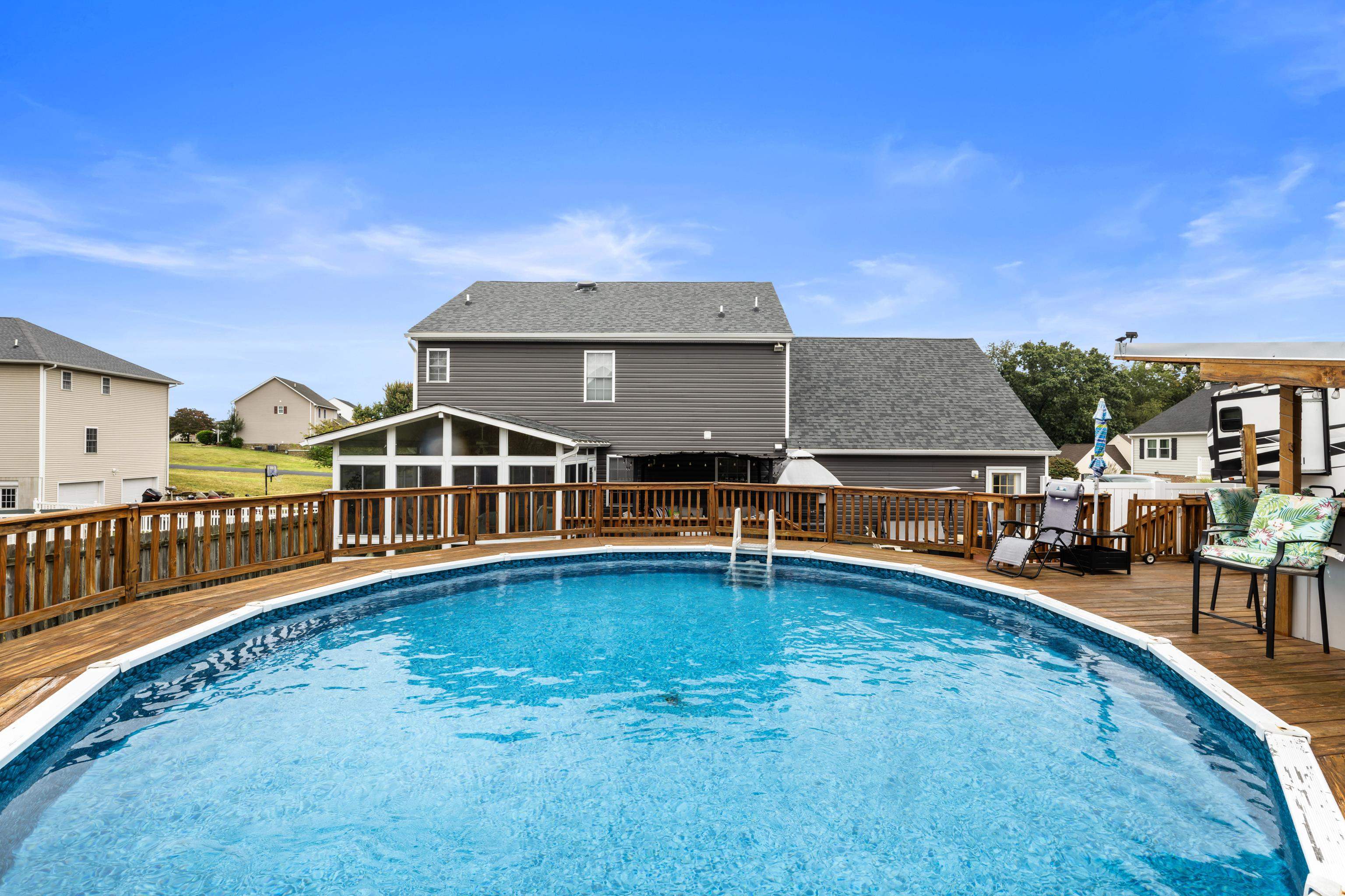 48 MEADOW RIDGE RD, WAYNESBORO, Virginia 22980, 4 Bedrooms Bedrooms, ,2 BathroomsBathrooms,Residential,48 MEADOW RIDGE RD,669726 MLS # 669726