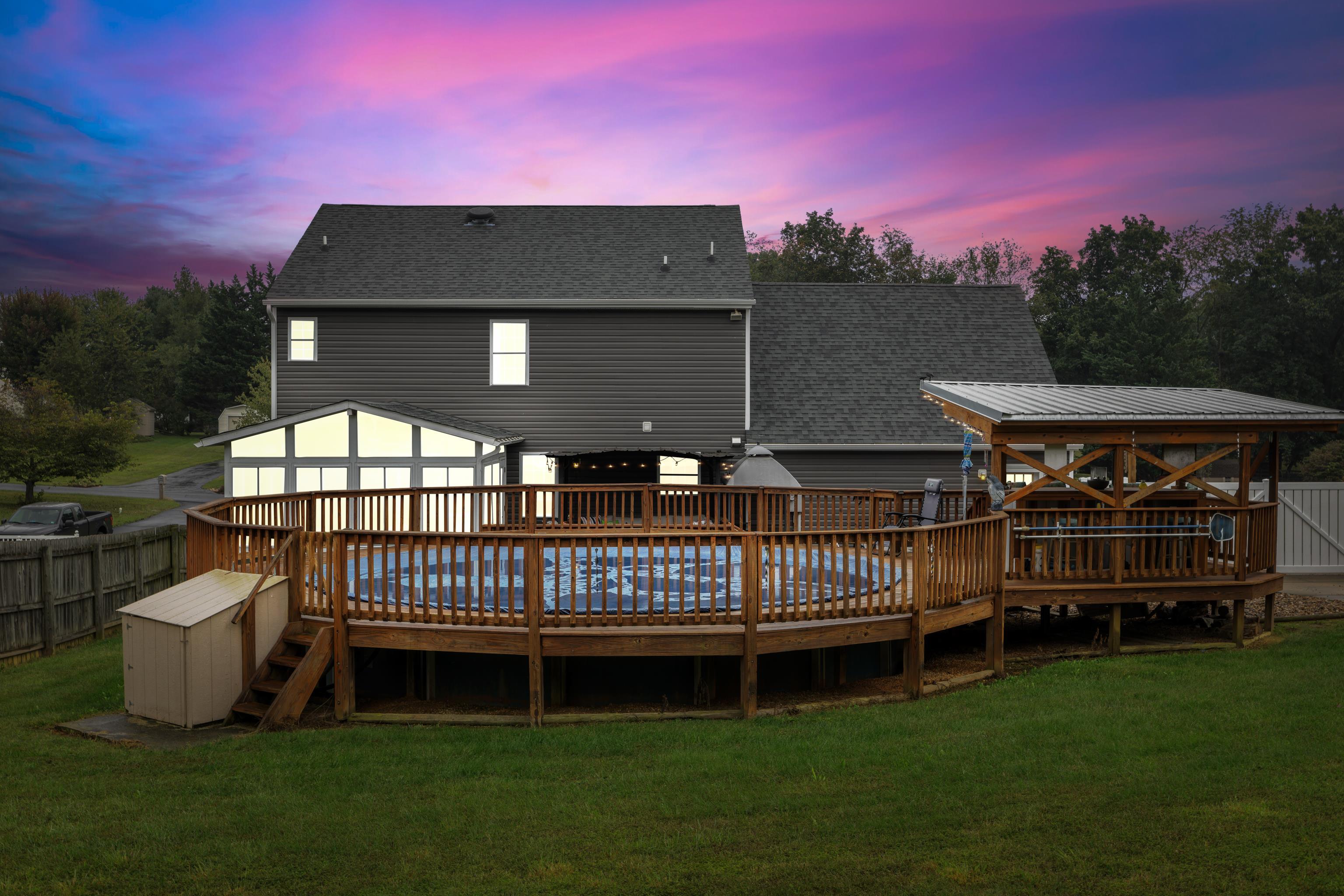 48 MEADOW RIDGE RD, WAYNESBORO, Virginia 22980, 4 Bedrooms Bedrooms, ,2 BathroomsBathrooms,Residential,48 MEADOW RIDGE RD,669726 MLS # 669726