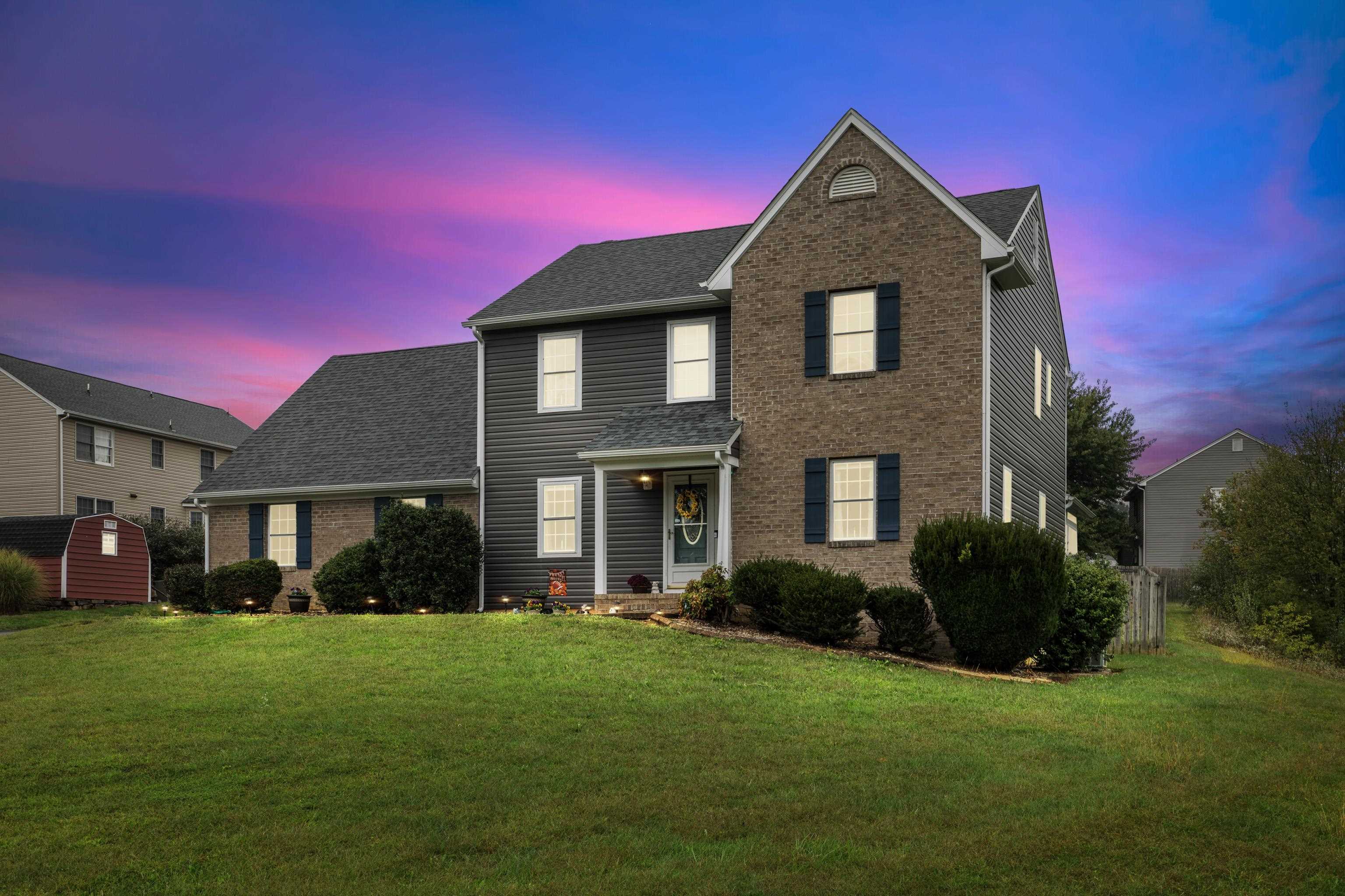 48 MEADOW RIDGE RD, WAYNESBORO, Virginia 22980, 4 Bedrooms Bedrooms, ,2 BathroomsBathrooms,Residential,48 MEADOW RIDGE RD,669726 MLS # 669726