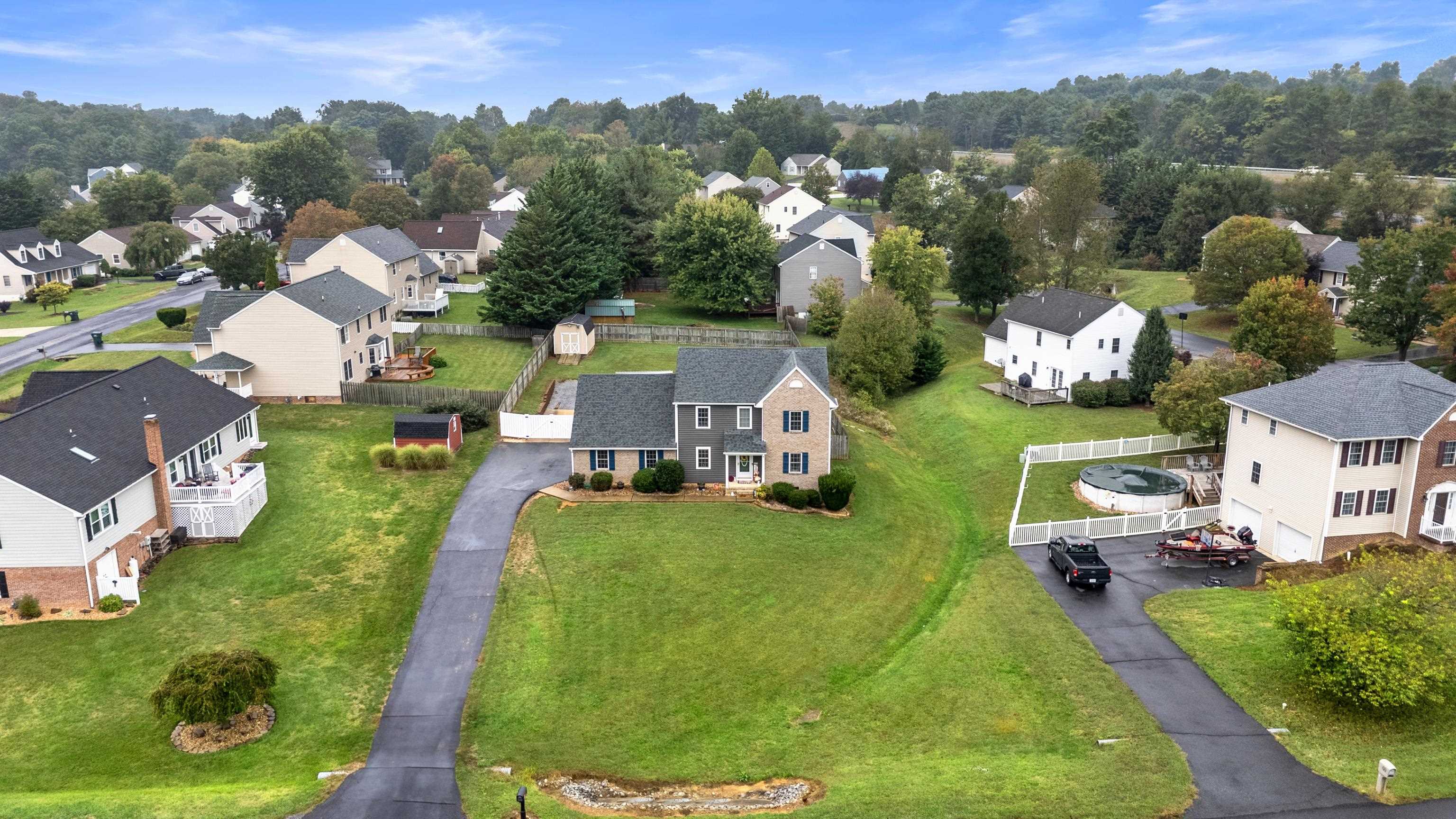 48 MEADOW RIDGE RD, WAYNESBORO, Virginia 22980, 4 Bedrooms Bedrooms, ,2 BathroomsBathrooms,Residential,48 MEADOW RIDGE RD,669726 MLS # 669726