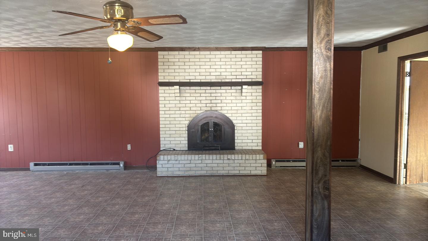 1910 RAWLINGS ST, RICHMOND, Virginia 23231, 3 Bedrooms Bedrooms, 8 Rooms Rooms,2 BathroomsBathrooms,Residential,For sale,1910 RAWLINGS ST,VARC2000740 MLS # VARC2000740