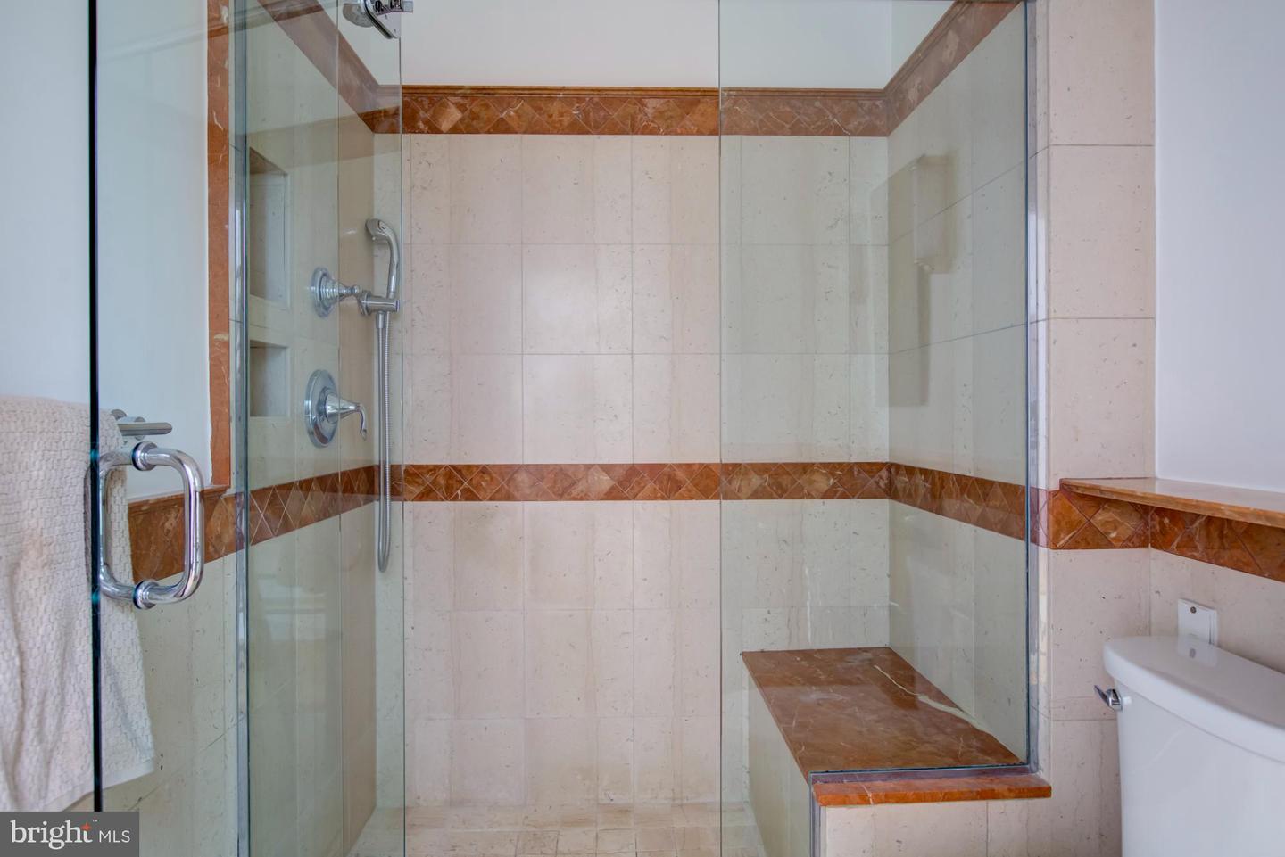 632 C ST NE, WASHINGTON, District Of Columbia 20002, 3 Bedrooms Bedrooms, 6 Rooms Rooms,2 BathroomsBathrooms,Residential,For sale,632 C ST NE,DCDC2217044 MLS # DCDC2217044
