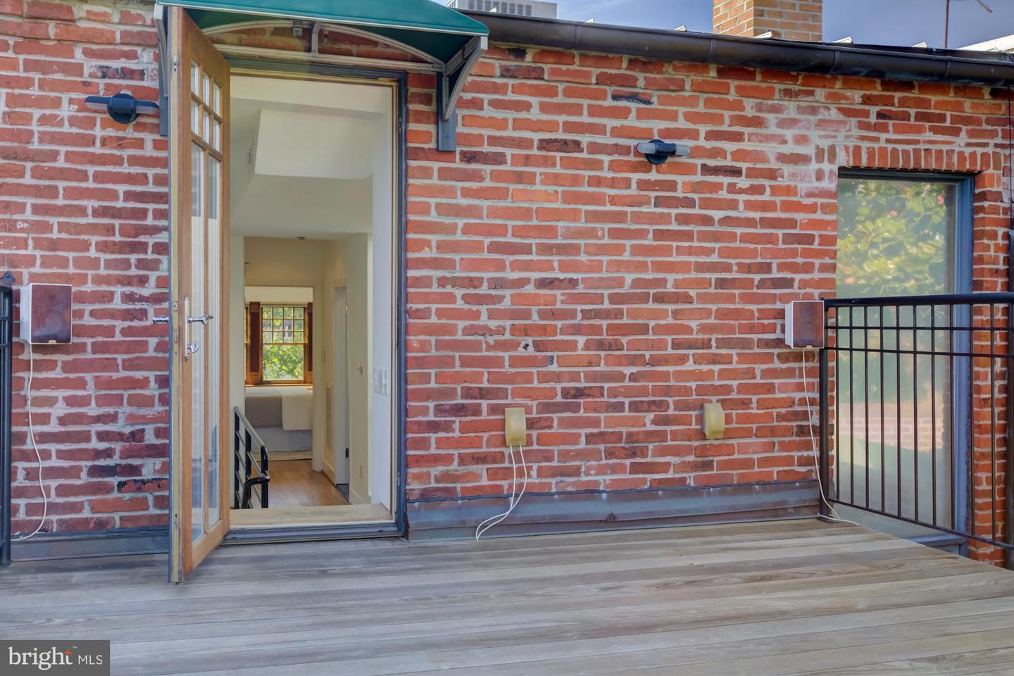 632 C ST NE, WASHINGTON, District Of Columbia 20002, 3 Bedrooms Bedrooms, 6 Rooms Rooms,2 BathroomsBathrooms,Residential,For sale,632 C ST NE,DCDC2217044 MLS # DCDC2217044