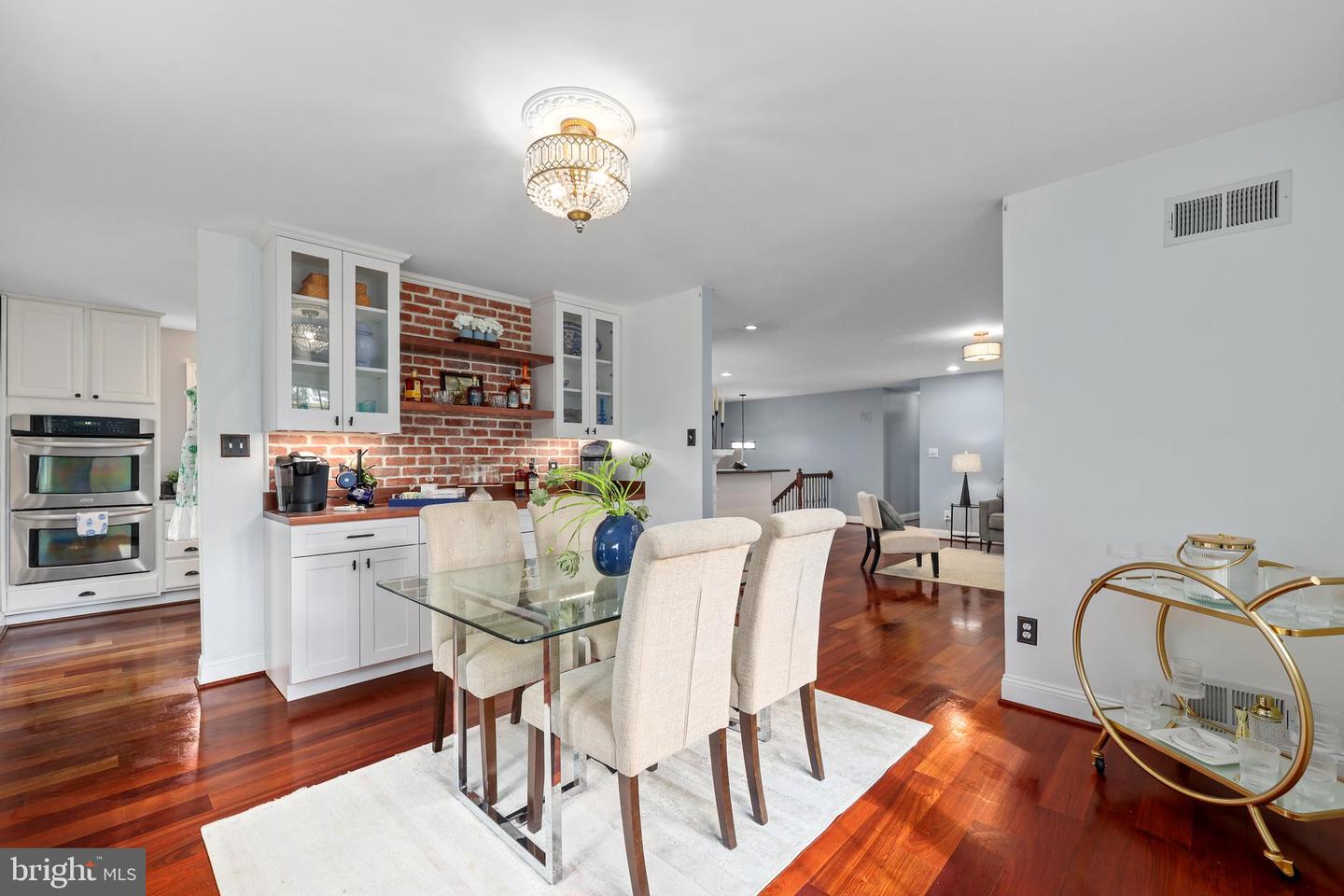 4505 DOLPHIN LN, ALEXANDRIA, Virginia 22309, 5 Bedrooms Bedrooms, ,4 BathroomsBathrooms,Residential,For sale,4505 DOLPHIN LN,VAFX2264534 MLS # VAFX2264534
