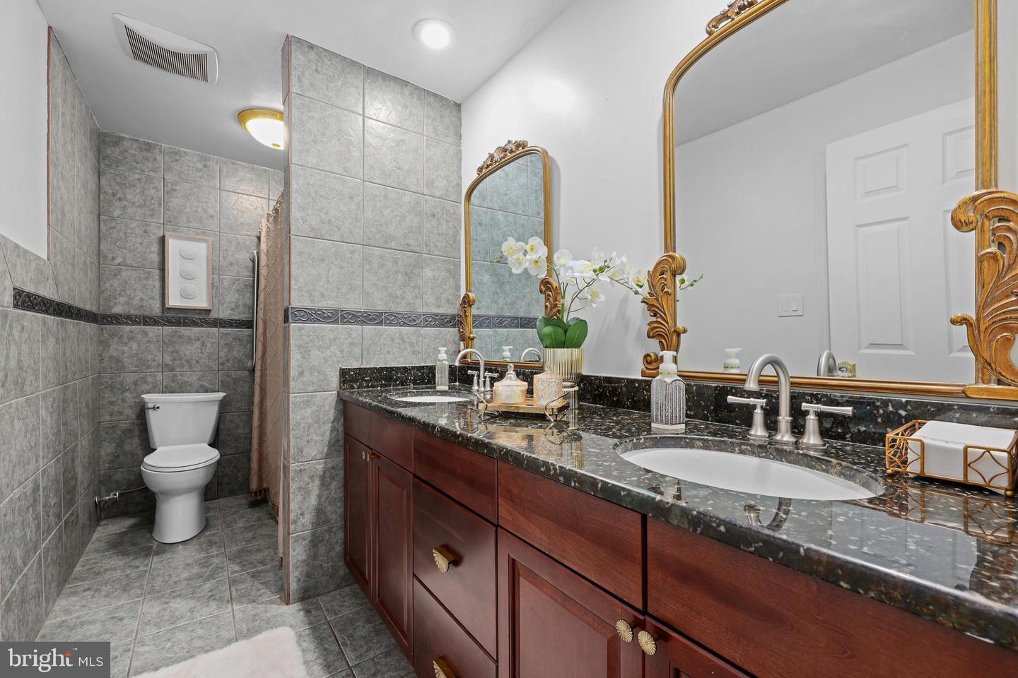 4505 DOLPHIN LN, ALEXANDRIA, Virginia 22309, 5 Bedrooms Bedrooms, ,4 BathroomsBathrooms,Residential,For sale,4505 DOLPHIN LN,VAFX2264534 MLS # VAFX2264534