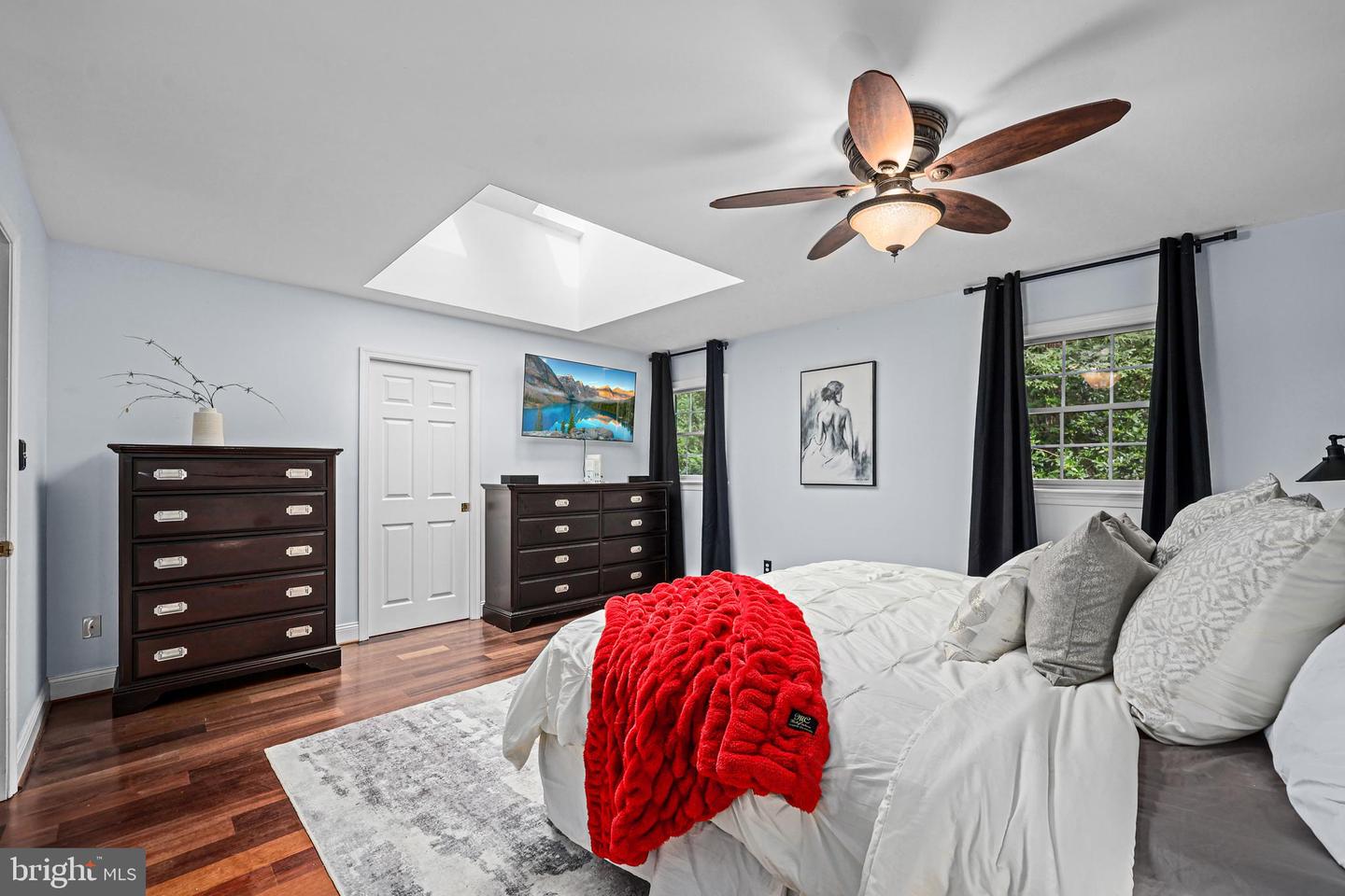 4505 DOLPHIN LN, ALEXANDRIA, Virginia 22309, 5 Bedrooms Bedrooms, ,4 BathroomsBathrooms,Residential,For sale,4505 DOLPHIN LN,VAFX2264534 MLS # VAFX2264534