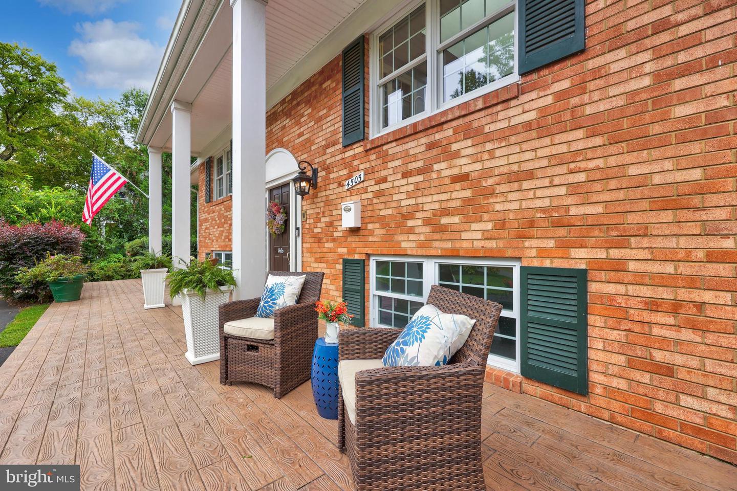 4505 DOLPHIN LN, ALEXANDRIA, Virginia 22309, 5 Bedrooms Bedrooms, ,4 BathroomsBathrooms,Residential,For sale,4505 DOLPHIN LN,VAFX2264534 MLS # VAFX2264534