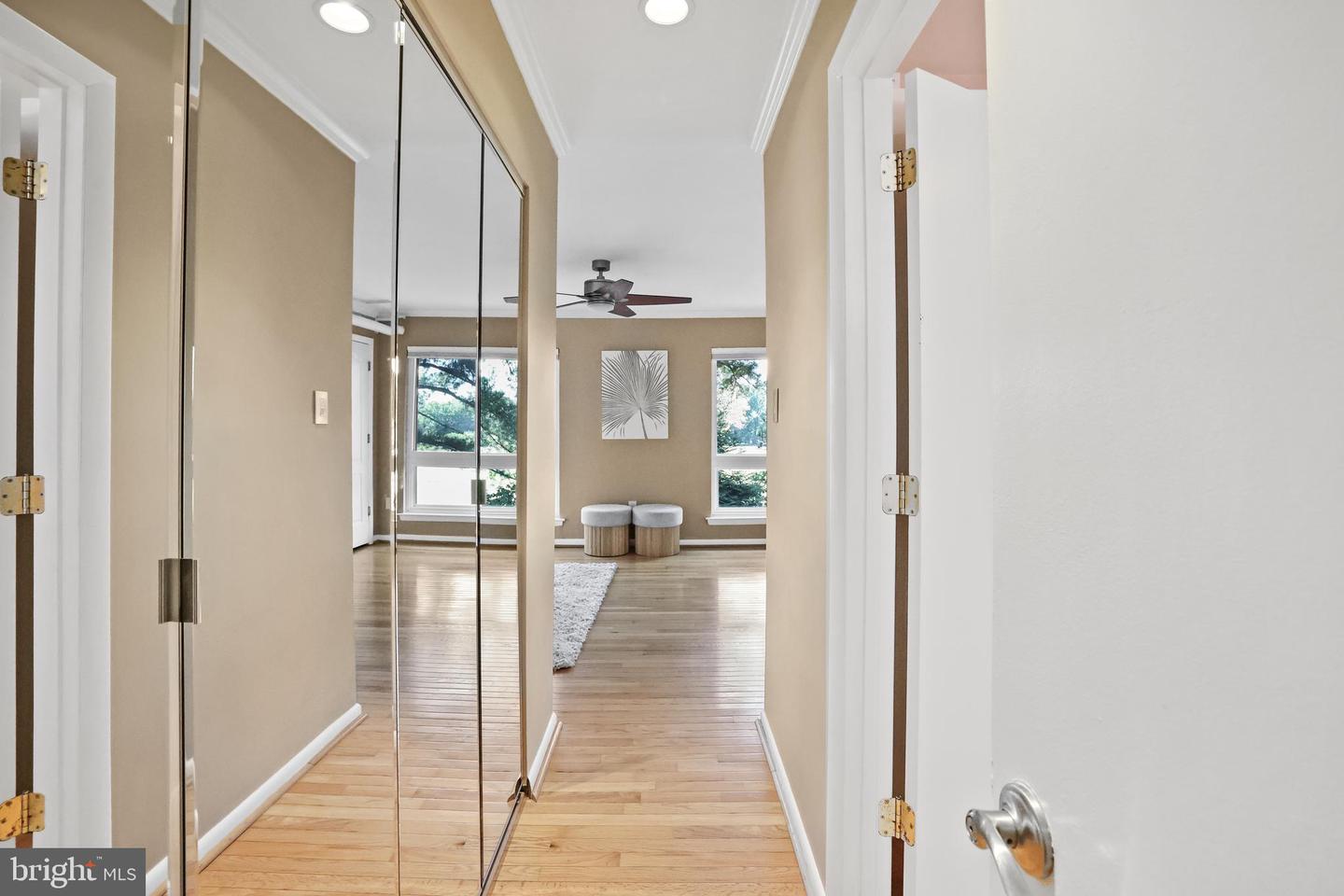 2109 COLTS NECK CT, RESTON, Virginia 20191, 3 Bedrooms Bedrooms, 13 Rooms Rooms,3 BathroomsBathrooms,Residential,For sale,2109 COLTS NECK CT,VAFX2264930 MLS # VAFX2264930