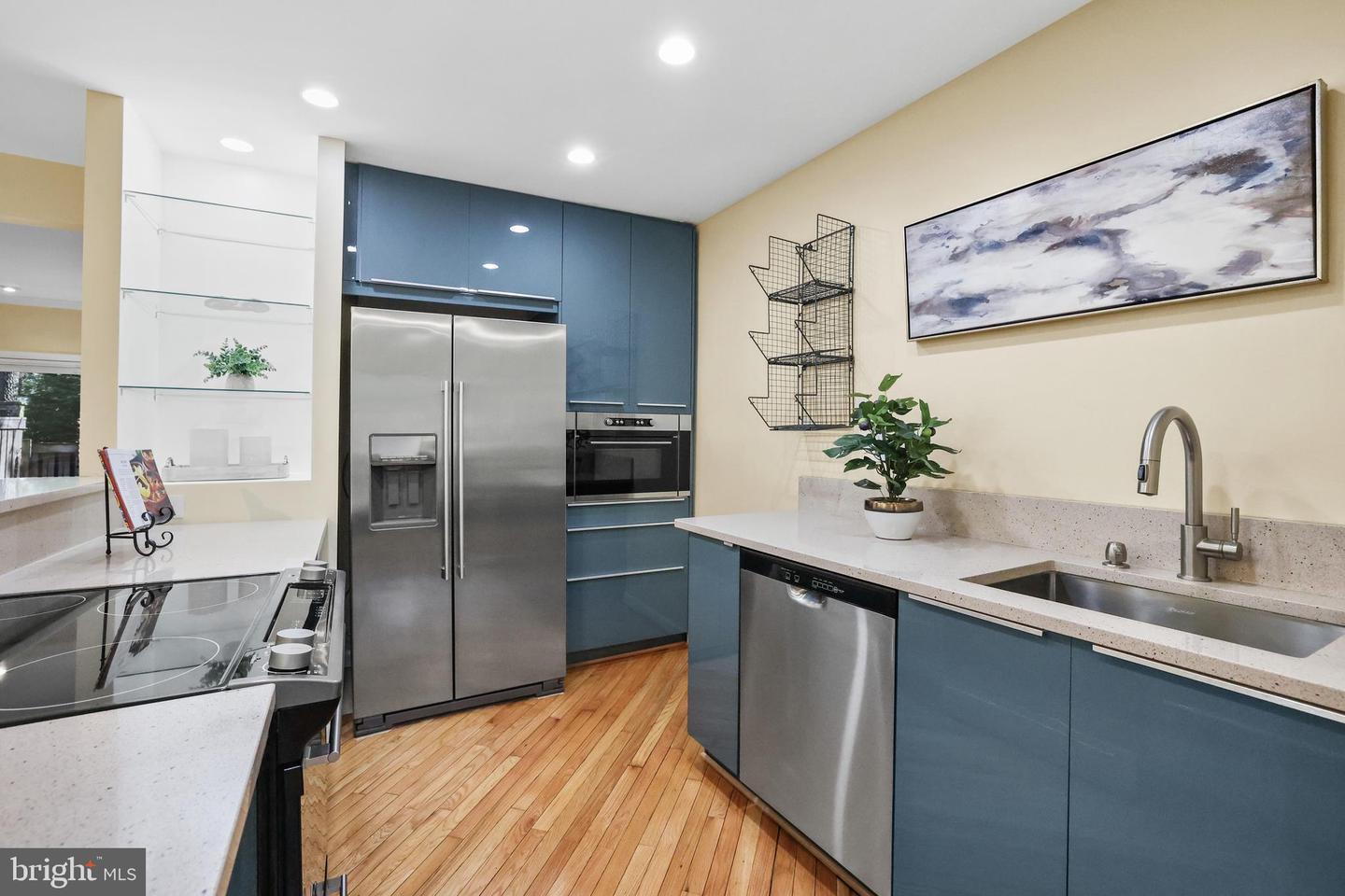 2109 COLTS NECK CT, RESTON, Virginia 20191, 3 Bedrooms Bedrooms, 13 Rooms Rooms,3 BathroomsBathrooms,Residential,For sale,2109 COLTS NECK CT,VAFX2264930 MLS # VAFX2264930