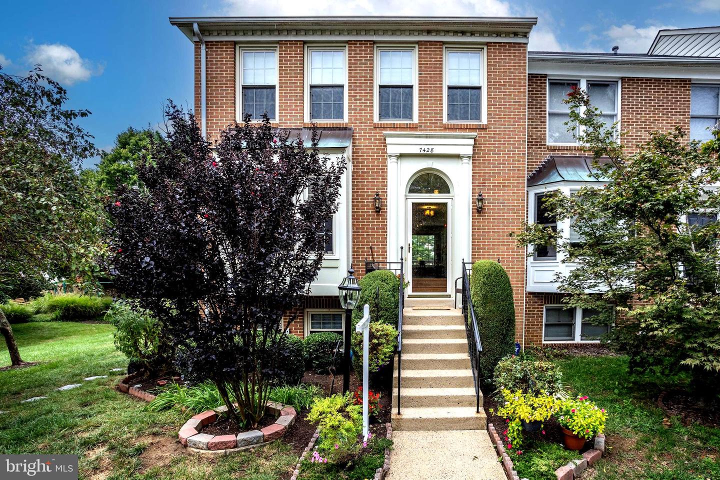 7428 HEATHERFIELD LN, ALEXANDRIA, Virginia 22315, 3 Bedrooms Bedrooms, ,3 BathroomsBathrooms,Residential,For sale,7428 HEATHERFIELD LN,VAFX2265044 MLS # VAFX2265044