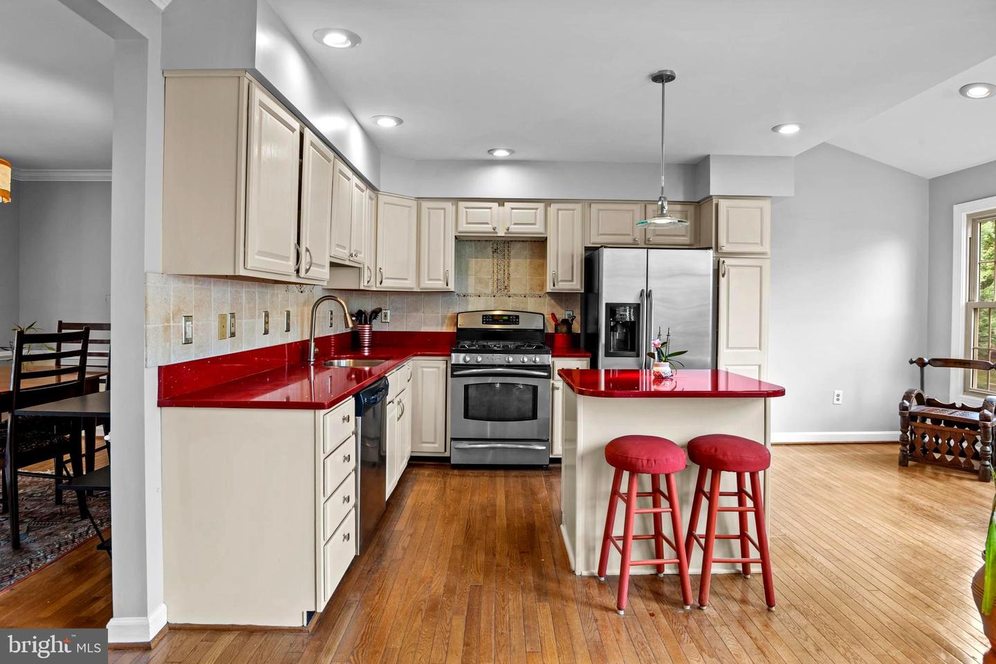 7428 HEATHERFIELD LN, ALEXANDRIA, Virginia 22315, 3 Bedrooms Bedrooms, ,3 BathroomsBathrooms,Residential,For sale,7428 HEATHERFIELD LN,VAFX2265044 MLS # VAFX2265044
