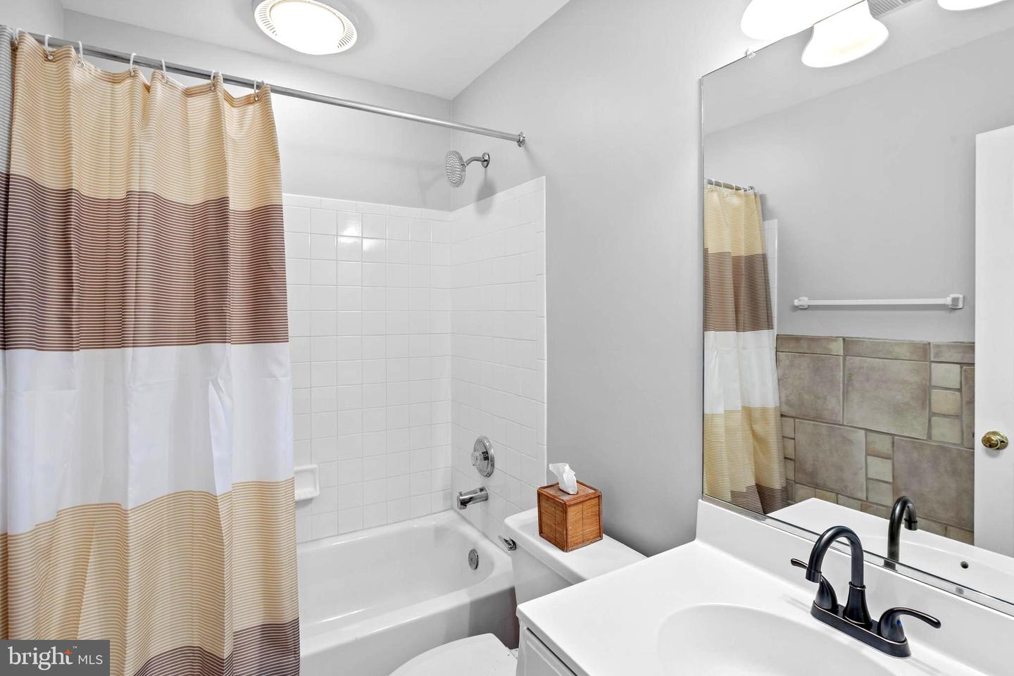 7428 HEATHERFIELD LN, ALEXANDRIA, Virginia 22315, 3 Bedrooms Bedrooms, ,3 BathroomsBathrooms,Residential,For sale,7428 HEATHERFIELD LN,VAFX2265044 MLS # VAFX2265044