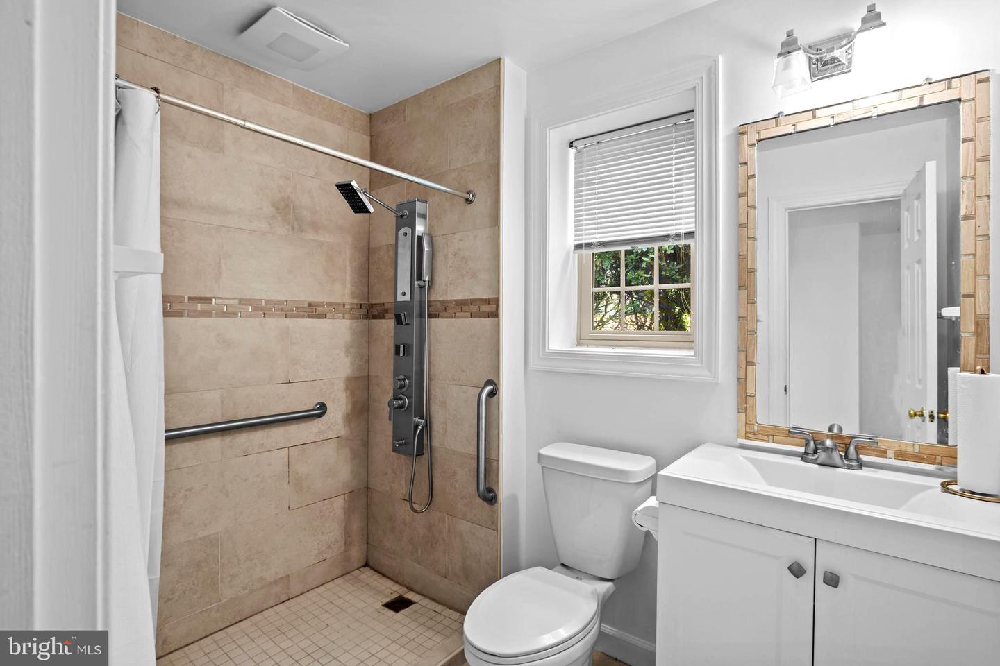 7428 HEATHERFIELD LN, ALEXANDRIA, Virginia 22315, 3 Bedrooms Bedrooms, ,3 BathroomsBathrooms,Residential,For sale,7428 HEATHERFIELD LN,VAFX2265044 MLS # VAFX2265044