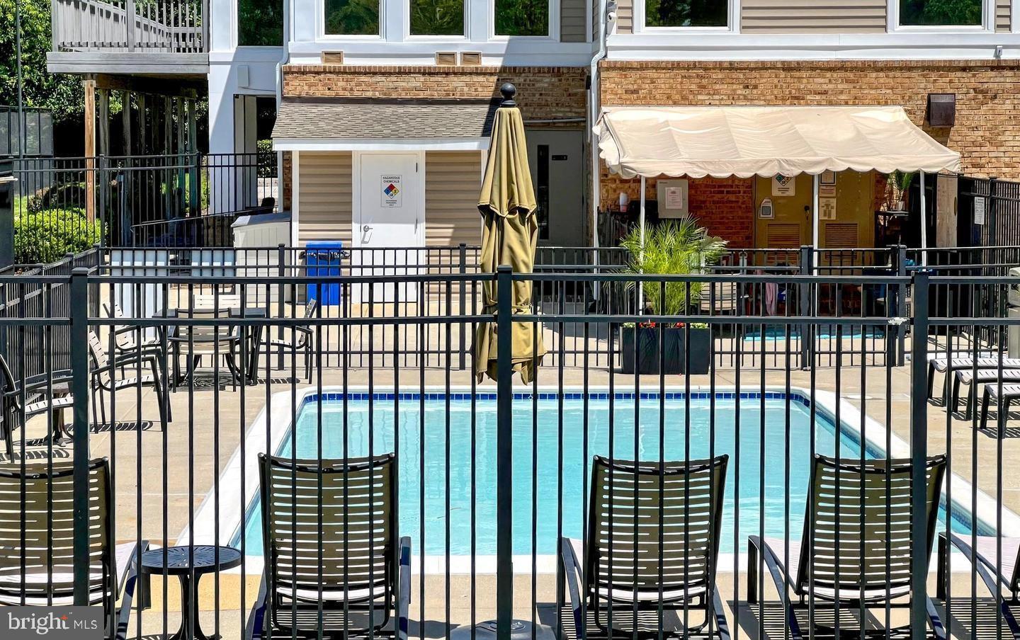 7428 HEATHERFIELD LN, ALEXANDRIA, Virginia 22315, 3 Bedrooms Bedrooms, ,3 BathroomsBathrooms,Residential,For sale,7428 HEATHERFIELD LN,VAFX2265044 MLS # VAFX2265044