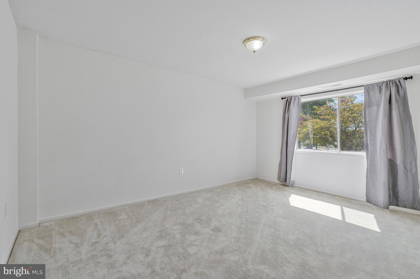 204 PARK TERRACE CT SE #25, VIENNA, Virginia 22180, 2 Bedrooms Bedrooms, ,1 BathroomBathrooms,Residential,For sale,204 PARK TERRACE CT SE #25,VAFX2266310 MLS # VAFX2266310