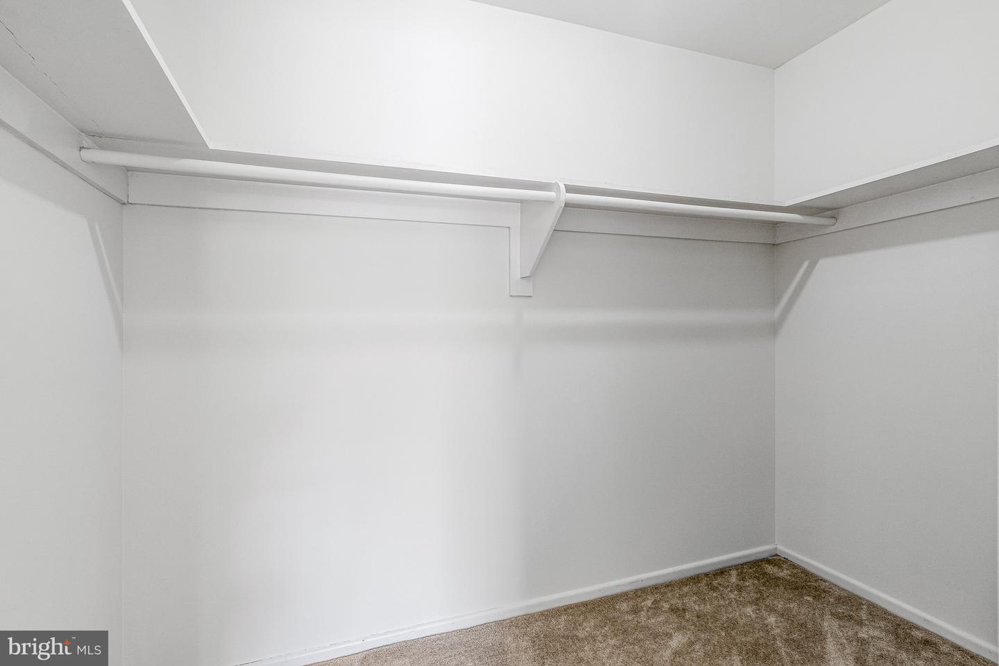 204 PARK TERRACE CT SE #25, VIENNA, Virginia 22180, 2 Bedrooms Bedrooms, ,1 BathroomBathrooms,Residential,For sale,204 PARK TERRACE CT SE #25,VAFX2266310 MLS # VAFX2266310