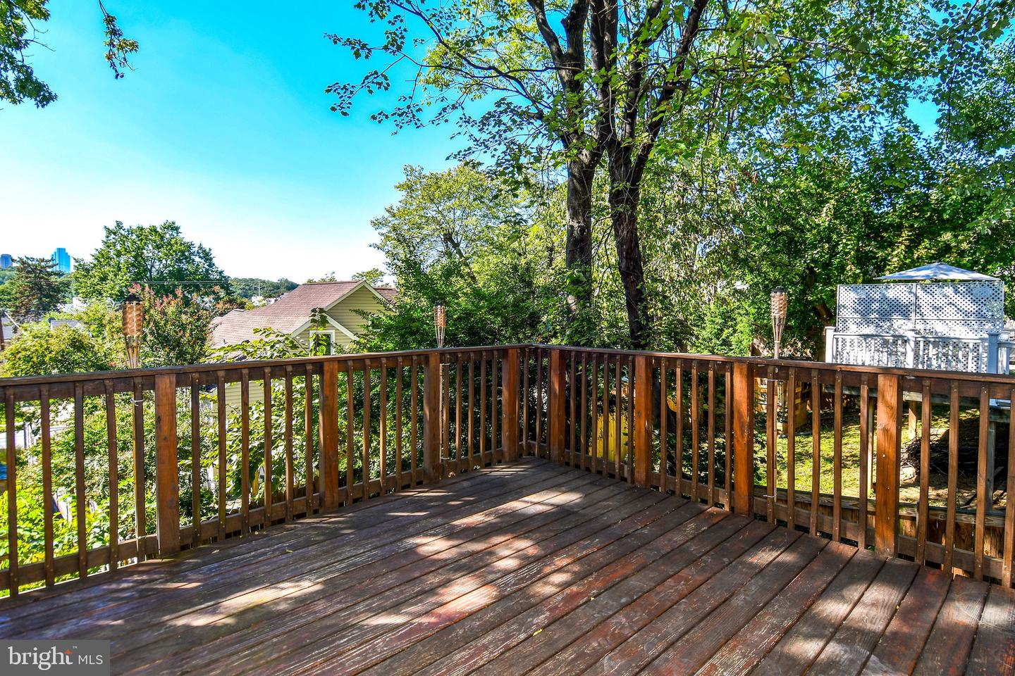 2100 S QUEBEC ST, ARLINGTON, Virginia 22204, 3 Bedrooms Bedrooms, 5 Rooms Rooms,2 BathroomsBathrooms,Residential,For sale,2100 S QUEBEC ST,VAAR2063512 MLS # VAAR2063512