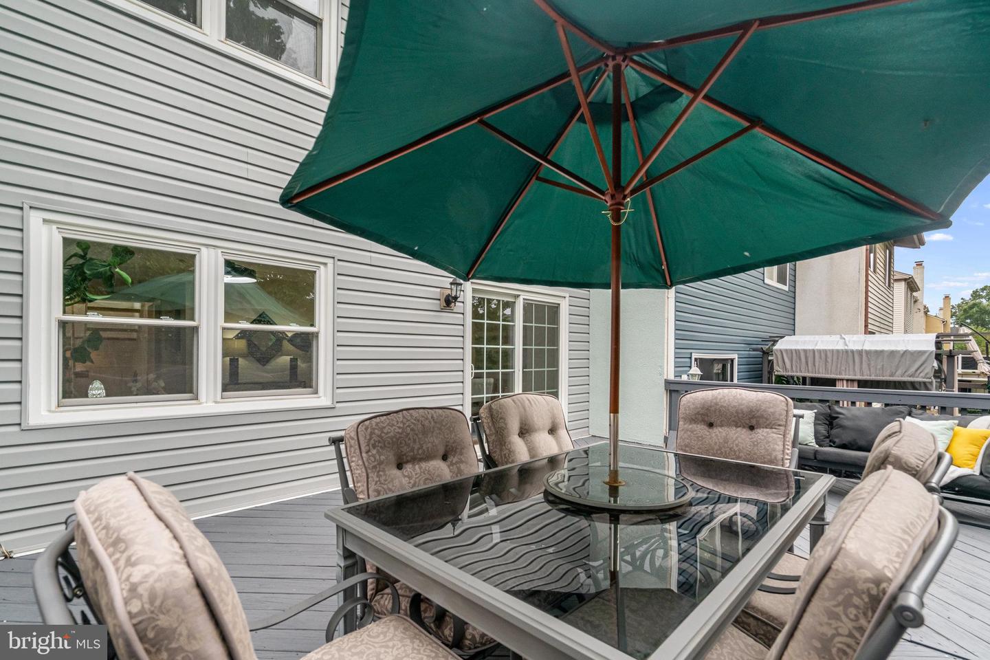 8006 NORTHUMBERLAND RD, SPRINGFIELD, Virginia 22153, 4 Bedrooms Bedrooms, 8 Rooms Rooms,4 BathroomsBathrooms,Residential,For sale,8006 NORTHUMBERLAND RD,VAFX2267086 MLS # VAFX2267086