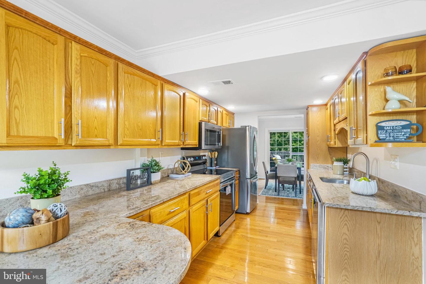 8006 NORTHUMBERLAND RD, SPRINGFIELD, Virginia 22153, 4 Bedrooms Bedrooms, 8 Rooms Rooms,4 BathroomsBathrooms,Residential,For sale,8006 NORTHUMBERLAND RD,VAFX2267086 MLS # VAFX2267086