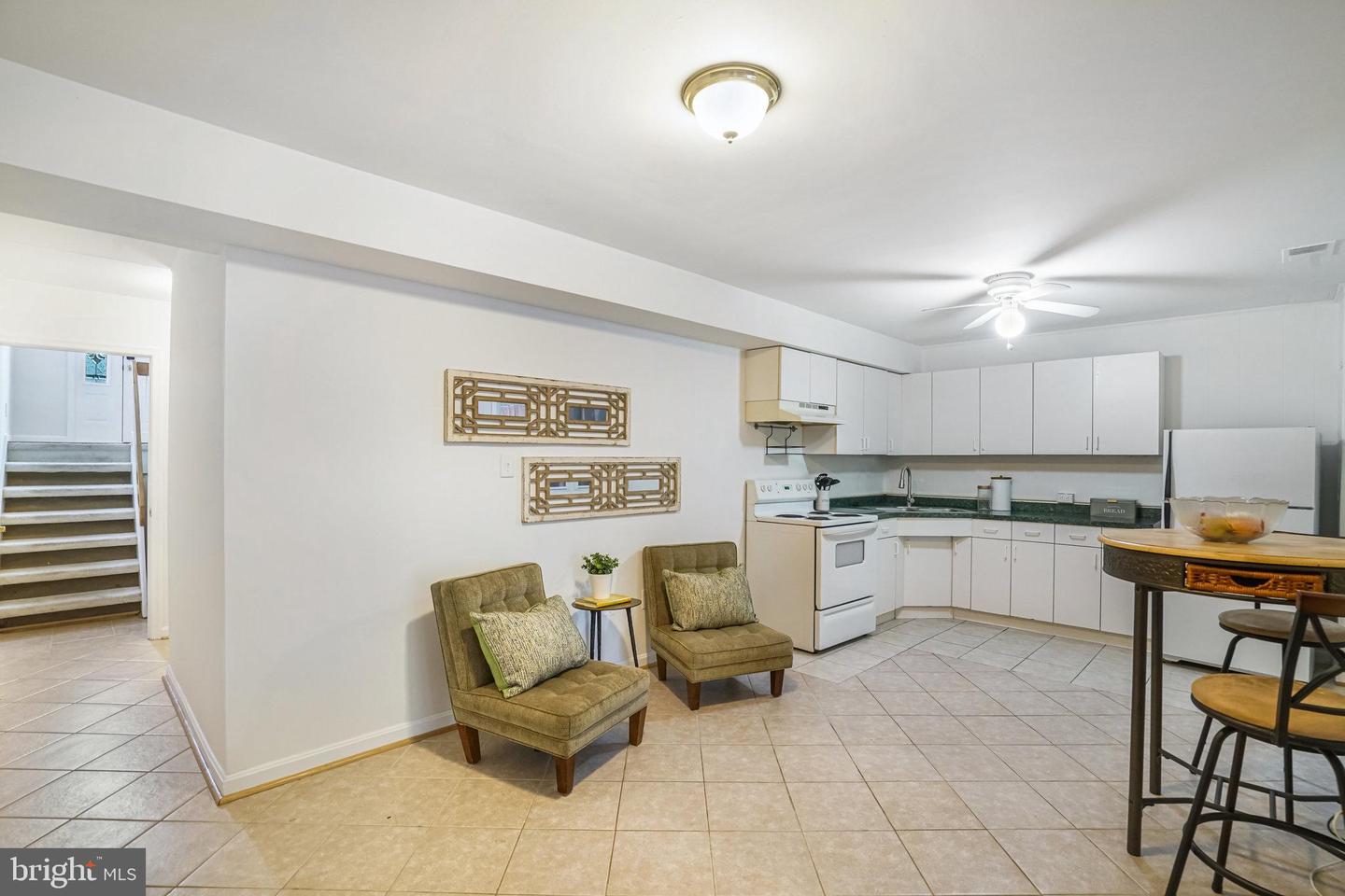 8006 NORTHUMBERLAND RD, SPRINGFIELD, Virginia 22153, 4 Bedrooms Bedrooms, 8 Rooms Rooms,4 BathroomsBathrooms,Residential,For sale,8006 NORTHUMBERLAND RD,VAFX2267086 MLS # VAFX2267086