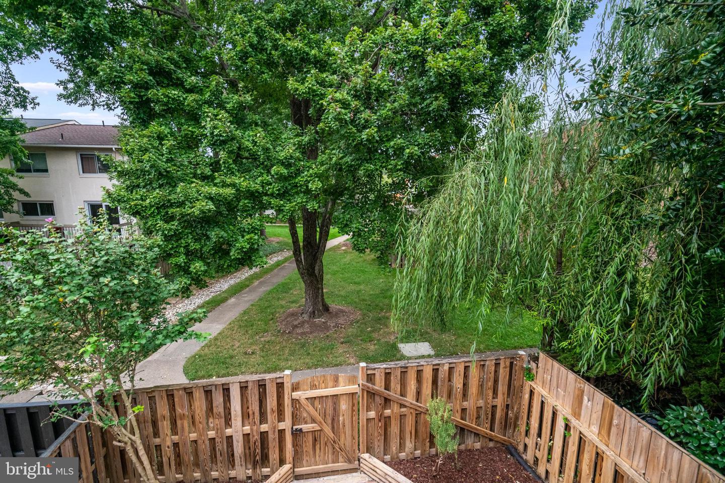 8006 NORTHUMBERLAND RD, SPRINGFIELD, Virginia 22153, 4 Bedrooms Bedrooms, 8 Rooms Rooms,4 BathroomsBathrooms,Residential,For sale,8006 NORTHUMBERLAND RD,VAFX2267086 MLS # VAFX2267086
