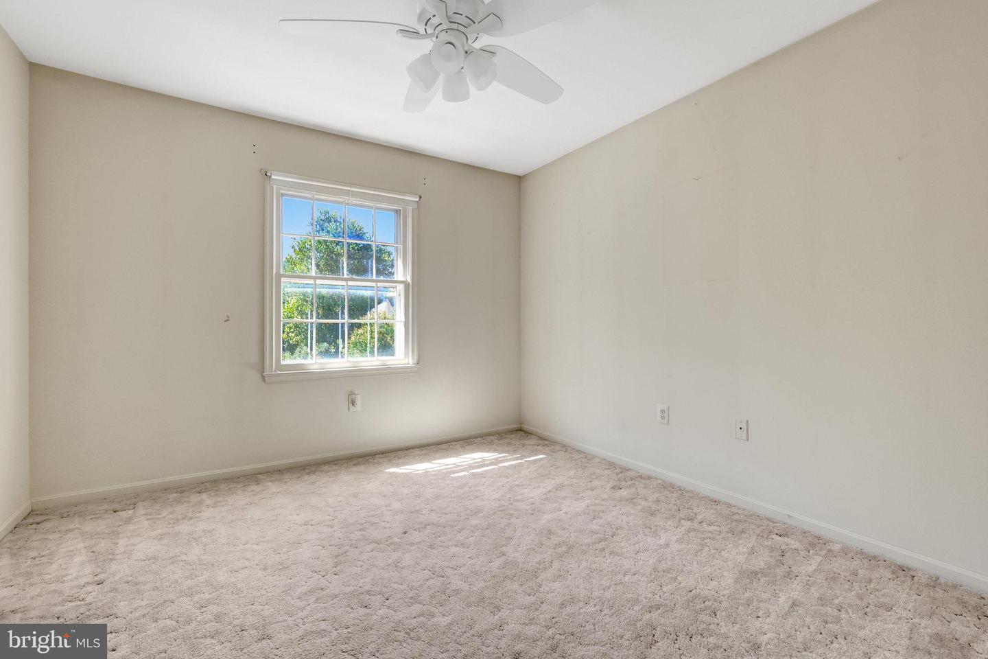 1402 BAKERS CREEK CT, HERNDON, Virginia 20170, 4 Bedrooms Bedrooms, ,3 BathroomsBathrooms,Residential,For sale,1402 BAKERS CREEK CT,VAFX2267374 MLS # VAFX2267374