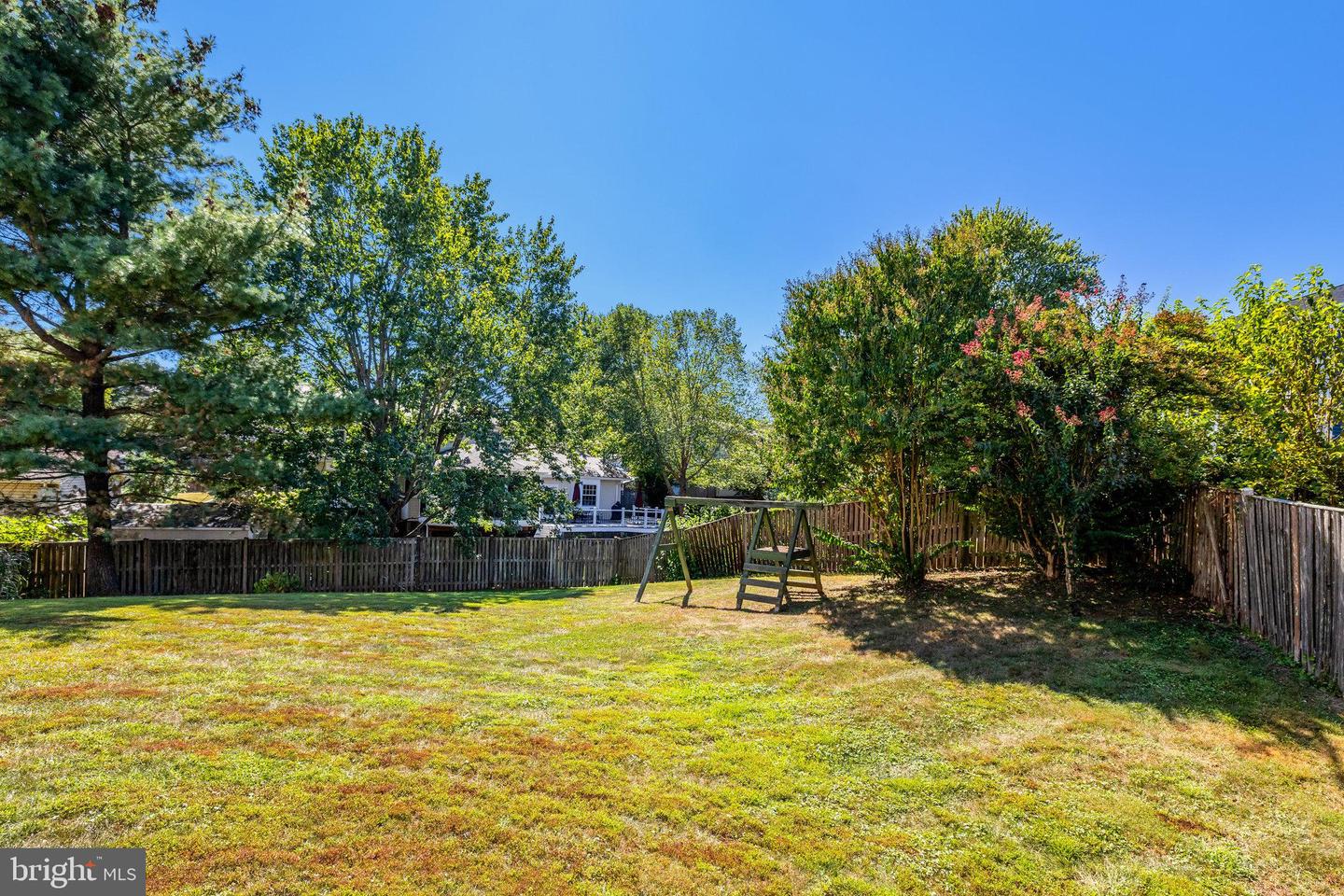 1402 BAKERS CREEK CT, HERNDON, Virginia 20170, 4 Bedrooms Bedrooms, ,3 BathroomsBathrooms,Residential,For sale,1402 BAKERS CREEK CT,VAFX2267374 MLS # VAFX2267374