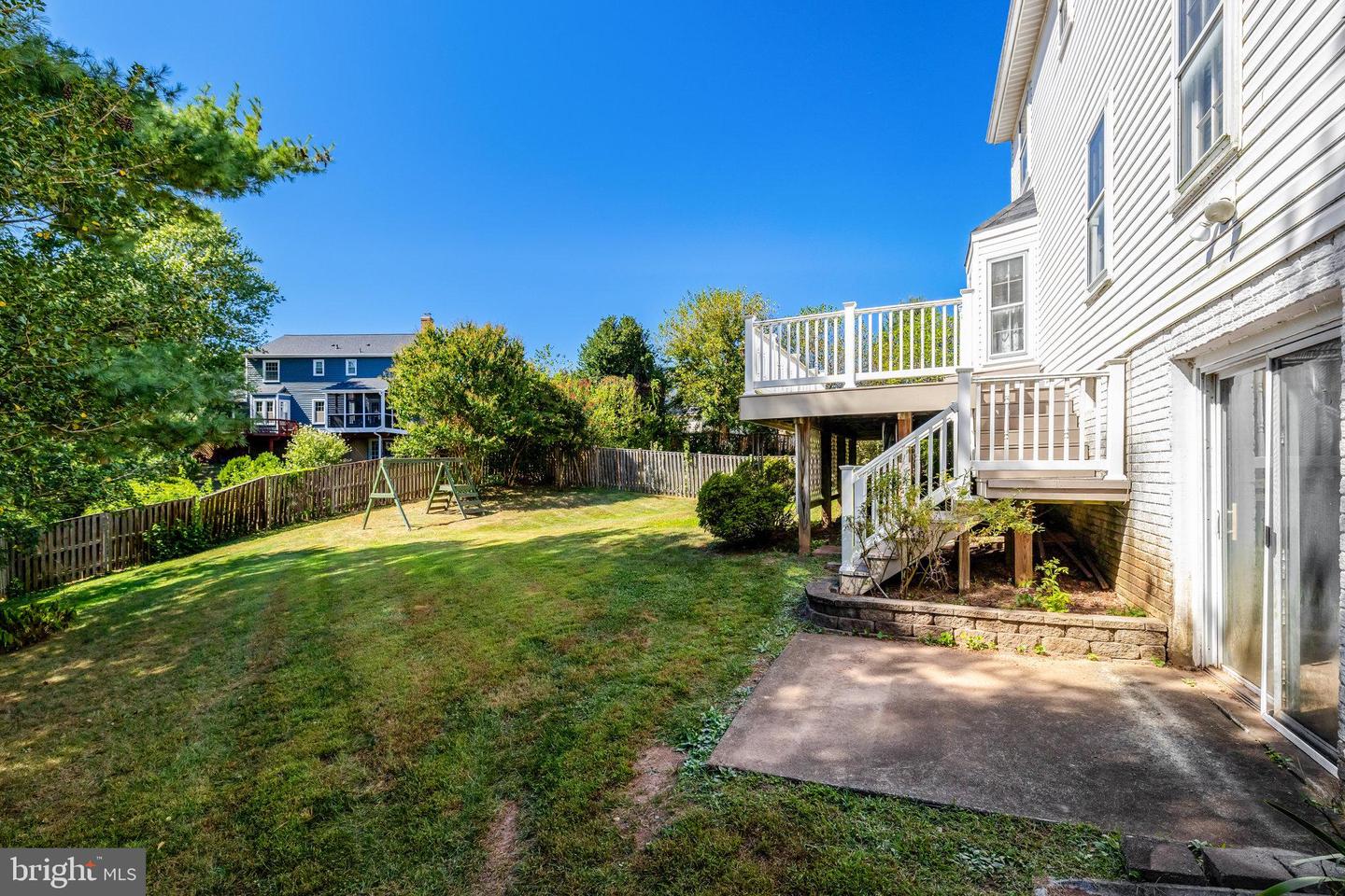 1402 BAKERS CREEK CT, HERNDON, Virginia 20170, 4 Bedrooms Bedrooms, ,3 BathroomsBathrooms,Residential,For sale,1402 BAKERS CREEK CT,VAFX2267374 MLS # VAFX2267374