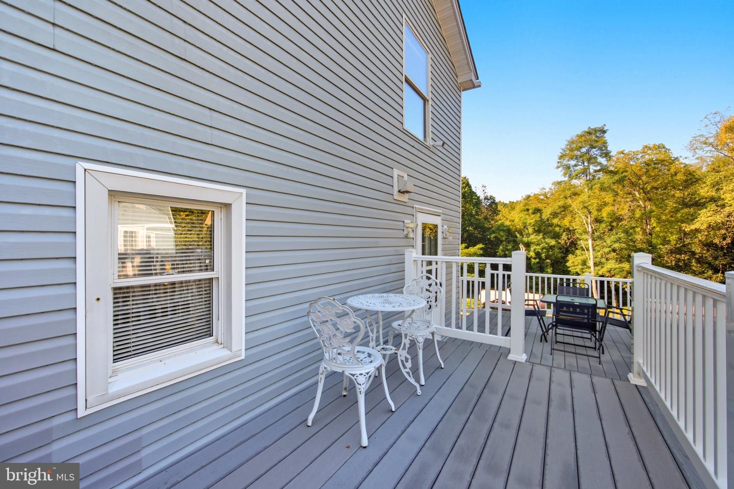758 HONEYSUCKLE AVE, WOODSTOCK, Virginia 22664, 4 Bedrooms Bedrooms, 10 Rooms Rooms,2 BathroomsBathrooms,Residential,For sale,758 HONEYSUCKLE AVE,VASH2012546 MLS # VASH2012546