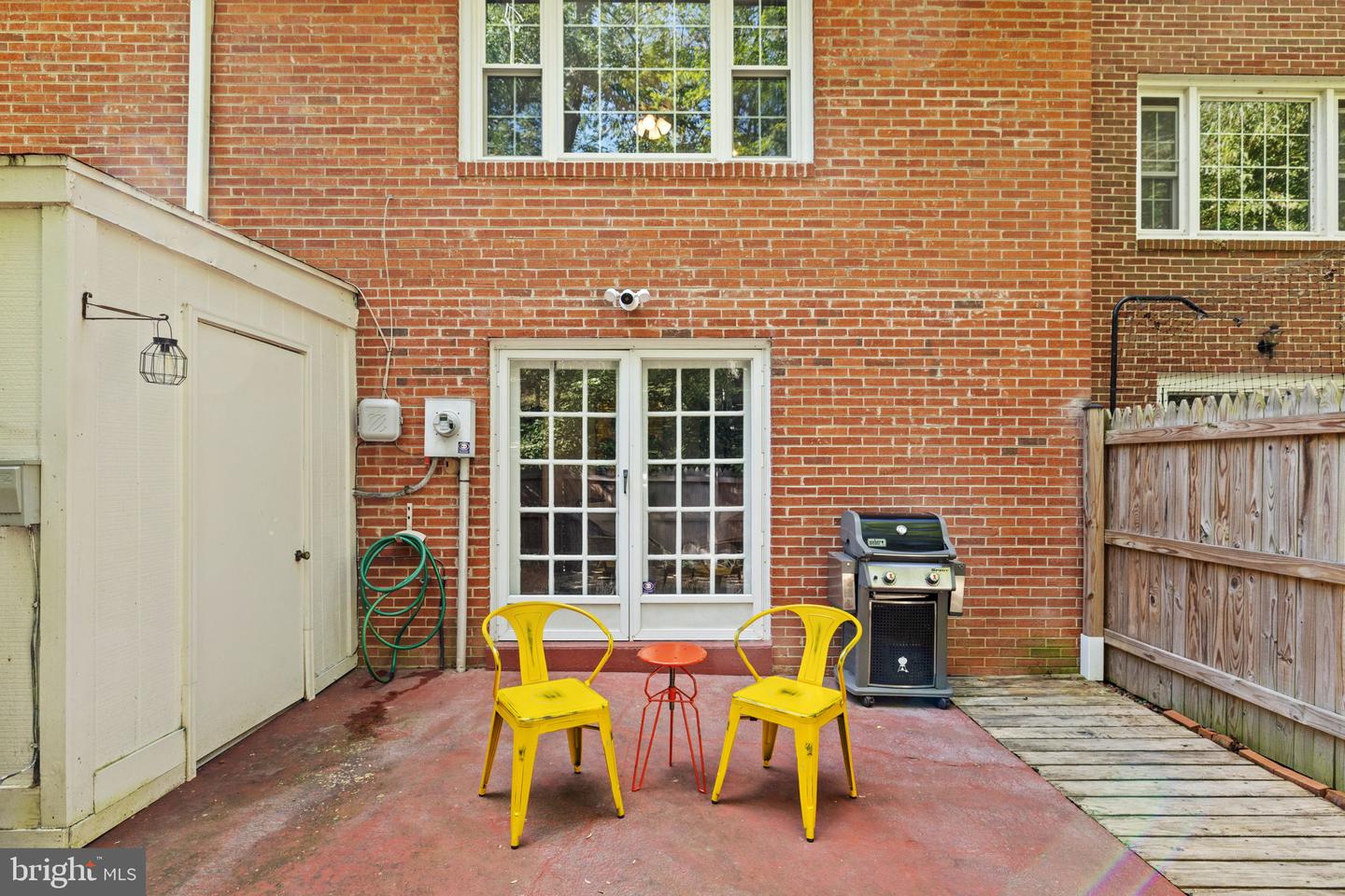 6517 ORONO CT, SPRINGFIELD, Virginia 22152, 3 Bedrooms Bedrooms, 7 Rooms Rooms,3 BathroomsBathrooms,Residential,For sale,6517 ORONO CT,VAFX2267572 MLS # VAFX2267572