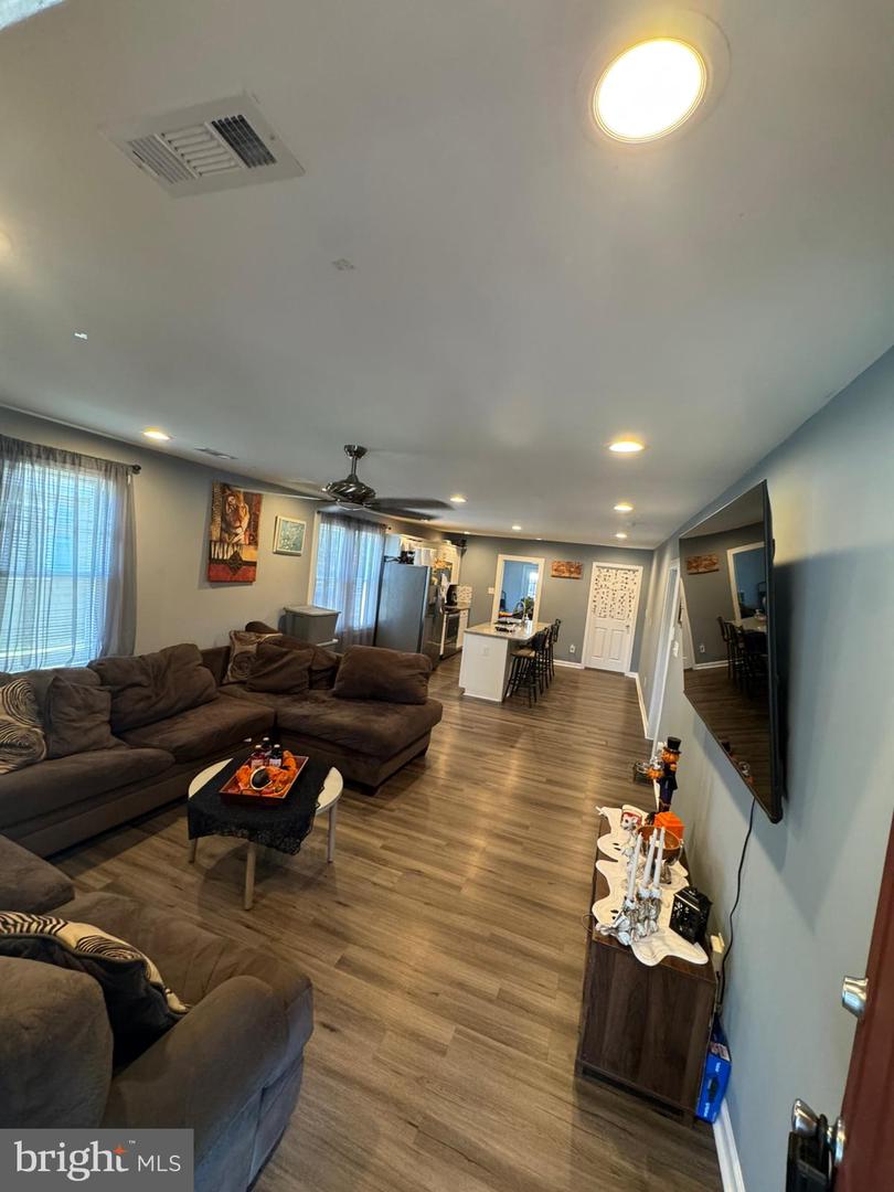 801 CRALLE AVE, TAPPAHANNOCK, Virginia 22560, 3 Bedrooms Bedrooms, ,2 BathroomsBathrooms,Residential,For sale,801 CRALLE AVE,VAES2002026 MLS # VAES2002026 801 CRALLE AVE, TAPPAHANNOCK, Virginia 22560, 3 Bedrooms Bedrooms, ,2 BathroomsBathrooms,Residential,For sale,801 CRALLE AVE,VAES2002026 MLS # VAES2002026