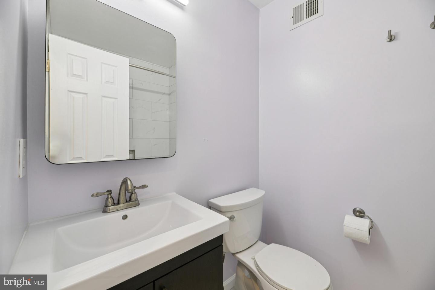 11332 HEADLANDS CT, RESTON, Virginia 20191, 3 Bedrooms Bedrooms, ,2 BathroomsBathrooms,Residential,For sale,11332 HEADLANDS CT,VAFX2269308 MLS # VAFX2269308