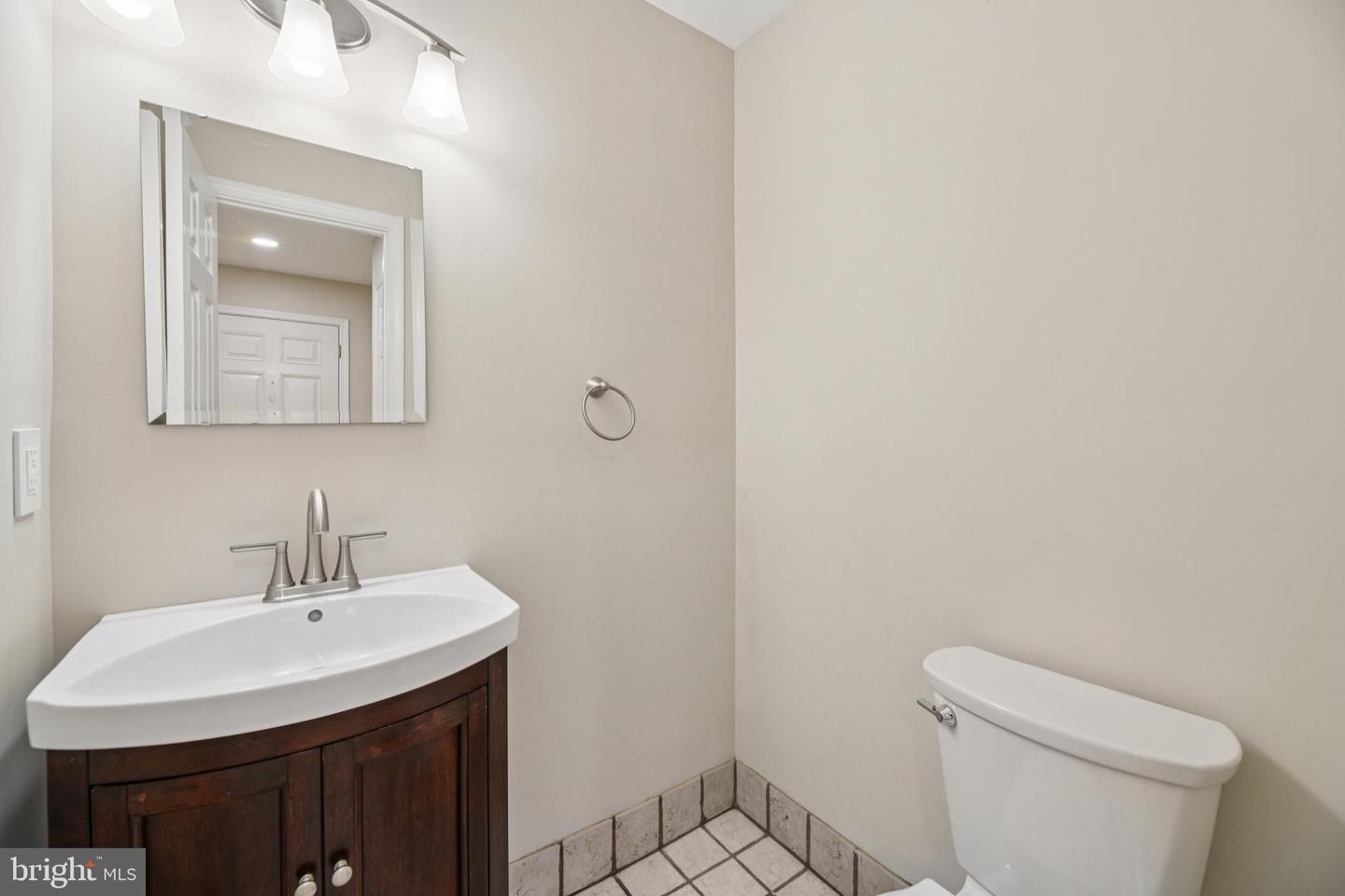 11332 HEADLANDS CT, RESTON, Virginia 20191, 3 Bedrooms Bedrooms, ,2 BathroomsBathrooms,Residential,For sale,11332 HEADLANDS CT,VAFX2269308 MLS # VAFX2269308