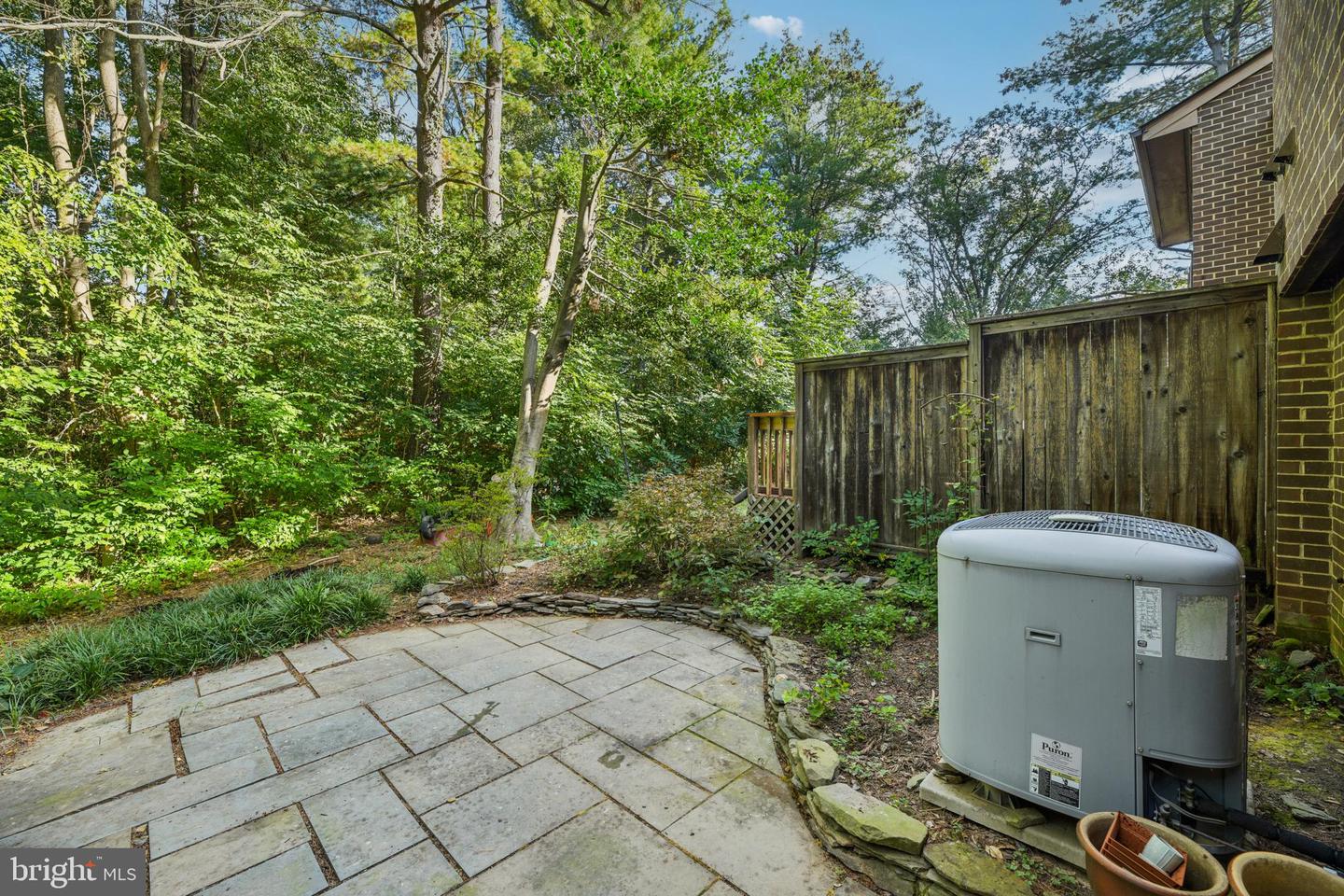 11332 HEADLANDS CT, RESTON, Virginia 20191, 3 Bedrooms Bedrooms, ,2 BathroomsBathrooms,Residential,For sale,11332 HEADLANDS CT,VAFX2269308 MLS # VAFX2269308