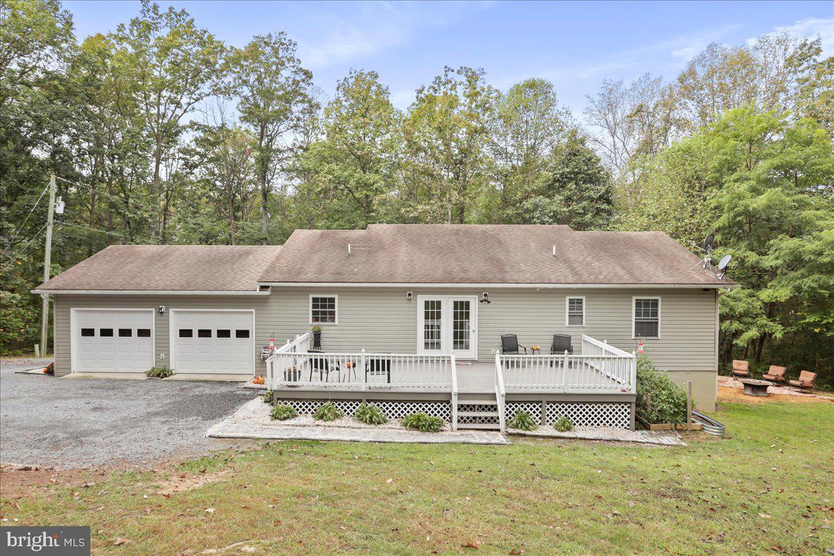 2726 CAVE RIDGE RD, MT JACKSON, Virginia 22842, 4 Bedrooms Bedrooms, ,3 BathroomsBathrooms,Residential,For sale,2726 CAVE RIDGE RD,VASH2012628 MLS # VASH2012628