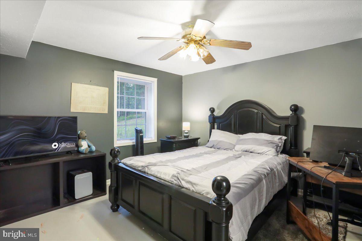 2726 CAVE RIDGE RD, MT JACKSON, Virginia 22842, 4 Bedrooms Bedrooms, ,3 BathroomsBathrooms,Residential,For sale,2726 CAVE RIDGE RD,VASH2012628 MLS # VASH2012628