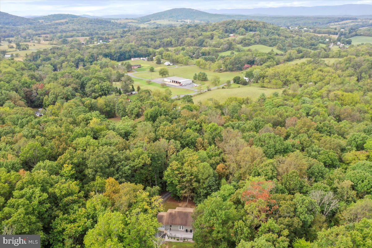 2726 CAVE RIDGE RD, MT JACKSON, Virginia 22842, 4 Bedrooms Bedrooms, ,3 BathroomsBathrooms,Residential,For sale,2726 CAVE RIDGE RD,VASH2012628 MLS # VASH2012628