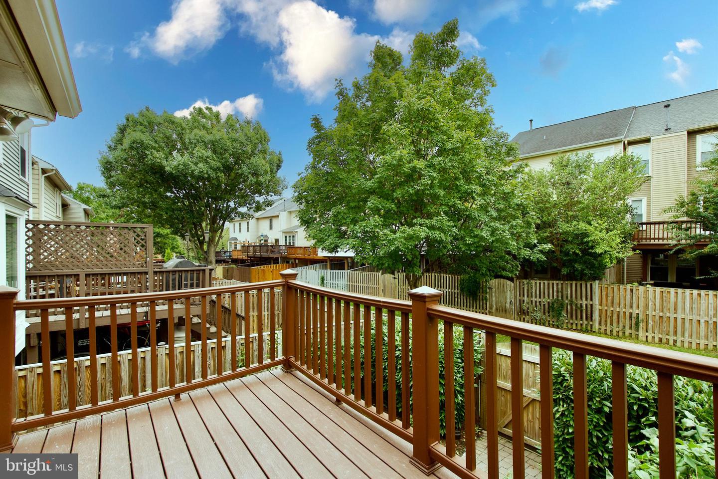 6211 GLENSHIRE ROW, ALEXANDRIA, Virginia 22315, 3 Bedrooms Bedrooms, ,3 BathroomsBathrooms,Residential,For sale,6211 GLENSHIRE ROW,VAFX2269416 MLS # VAFX2269416