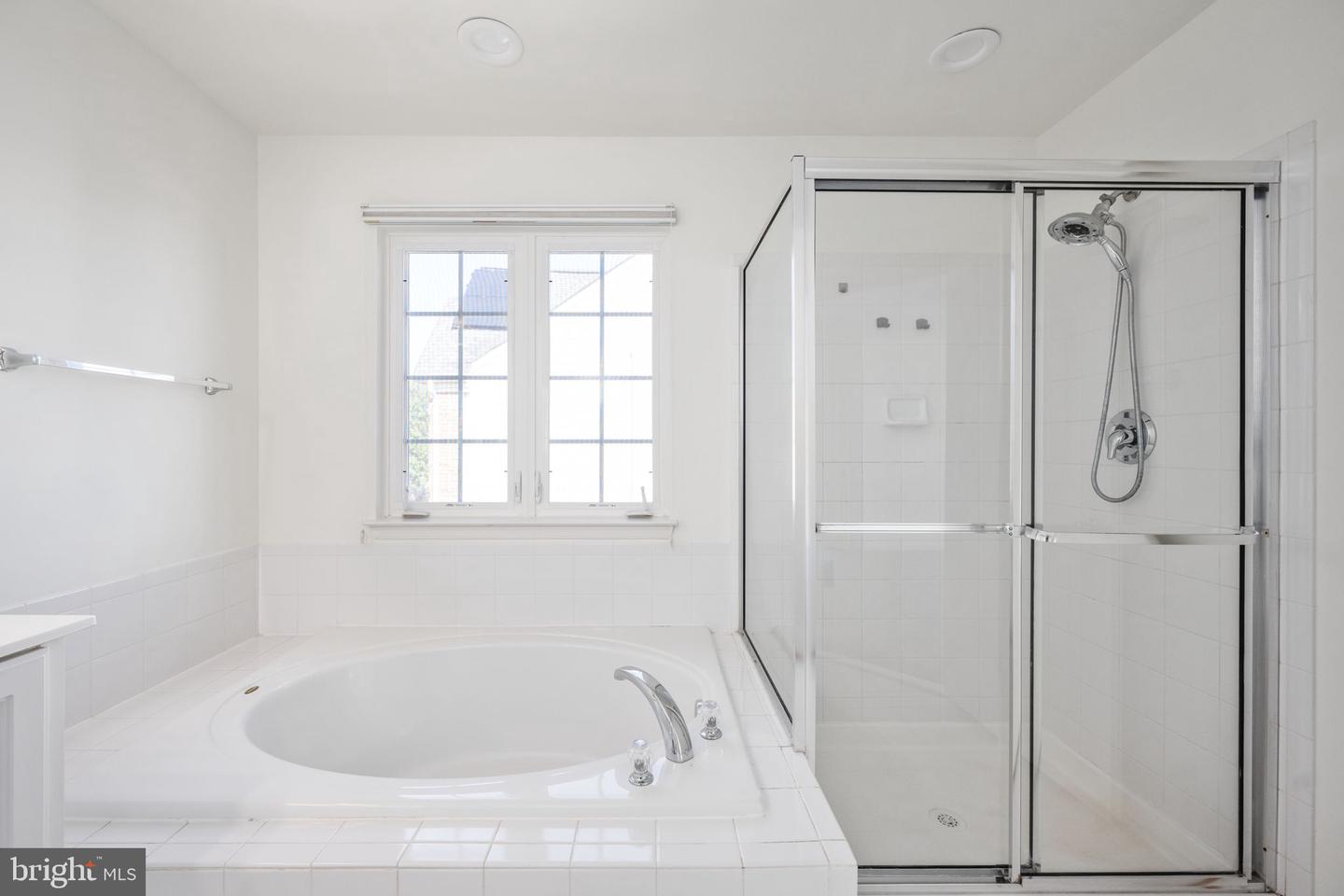 335 PRESTON DR, WARRENTON, Virginia 20186, 4 Bedrooms Bedrooms, ,3 BathroomsBathrooms,Residential,For sale,335 PRESTON DR,VAFQ2018510 MLS # VAFQ2018510