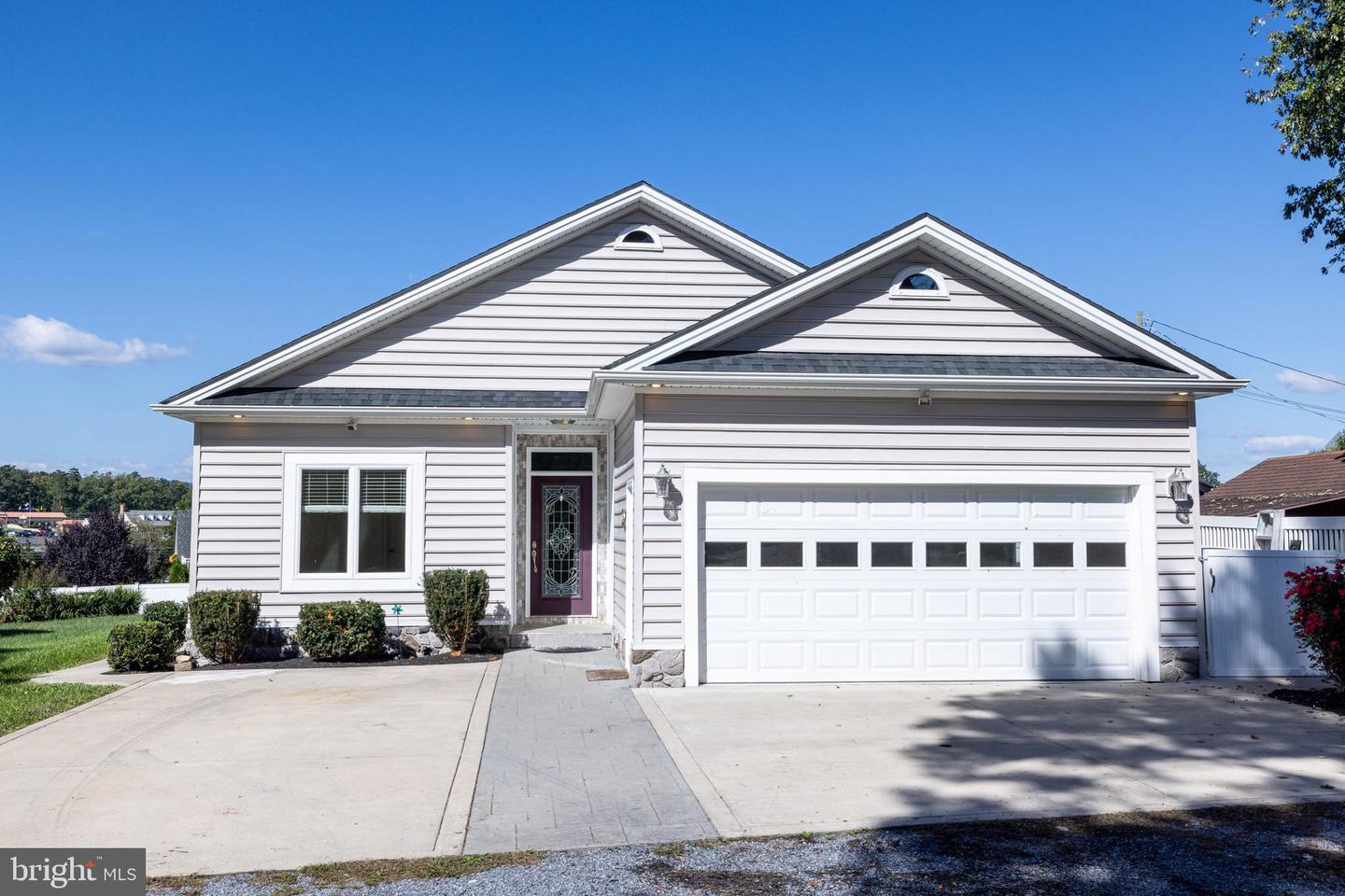 34 SPIREA PL, LURAY, Virginia 22835, 2 Bedrooms Bedrooms, ,2 BathroomsBathrooms,Residential,For sale,34 SPIREA PL,VAPA2005418 MLS # VAPA2005418