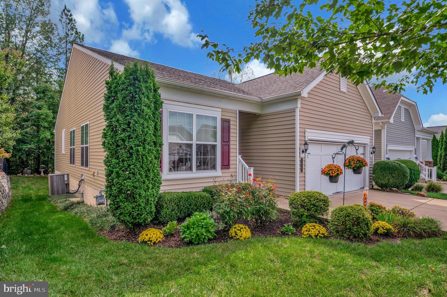 125 DENISON ST, FREDERICKSBURG, Virginia 22406, 3 Bedrooms Bedrooms, ,3 BathroomsBathrooms,Residential,For sale,125 DENISON ST,VAST2043074 MLS # VAST2043074