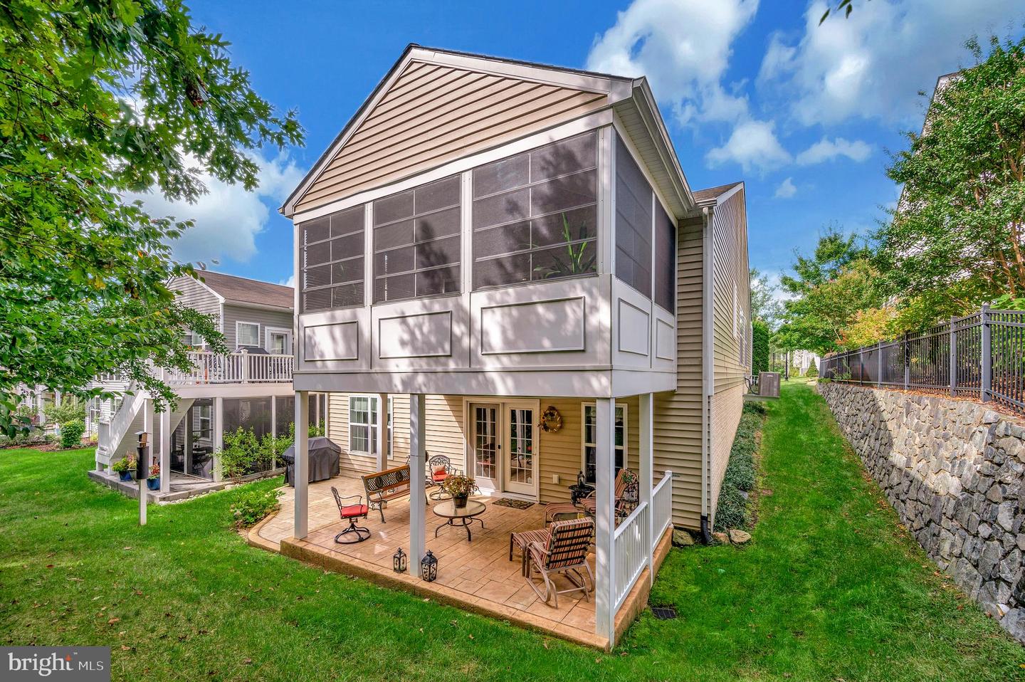 125 DENISON ST, FREDERICKSBURG, Virginia 22406, 3 Bedrooms Bedrooms, ,3 BathroomsBathrooms,Residential,For sale,125 DENISON ST,VAST2043074 MLS # VAST2043074