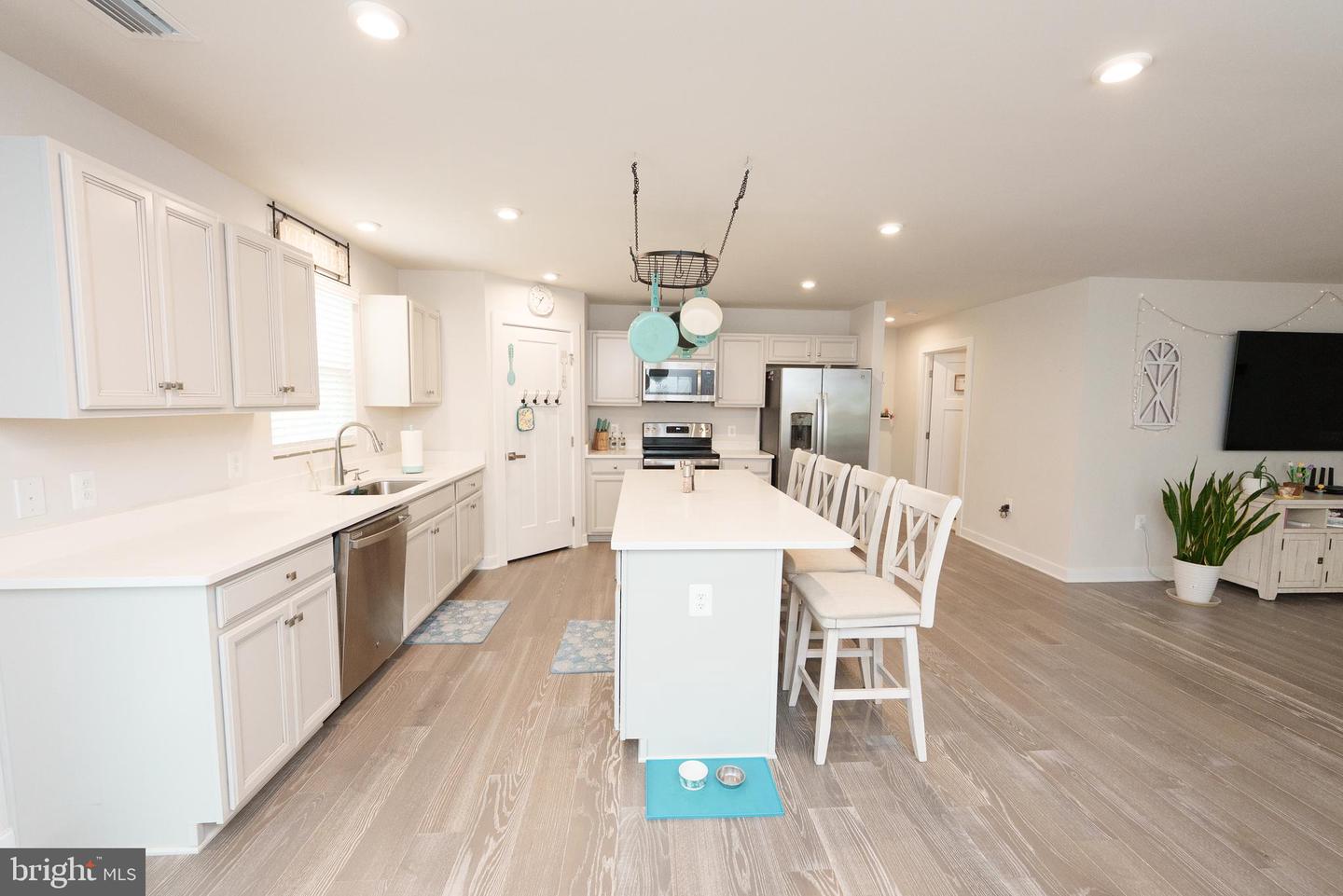 7235 PARCHMENT CIR, RUTHER GLEN, Virginia 22546, 3 Bedrooms Bedrooms, ,2 BathroomsBathrooms,Residential,For sale,7235 PARCHMENT CIR,VACV2008912 MLS # VACV2008912