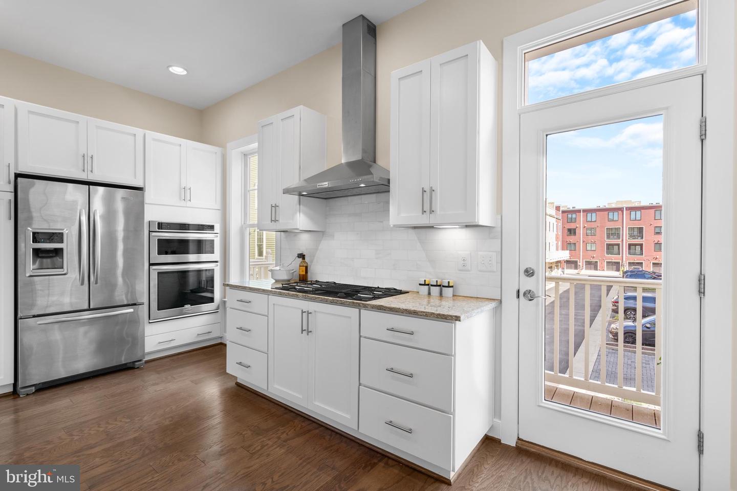 608 E ALEXANDRIA AVE, ALEXANDRIA, Virginia 22301, 3 Bedrooms Bedrooms, ,3 BathroomsBathrooms,Residential,For sale,608 E ALEXANDRIA AVE,VAAX2050300 MLS # VAAX2050300
