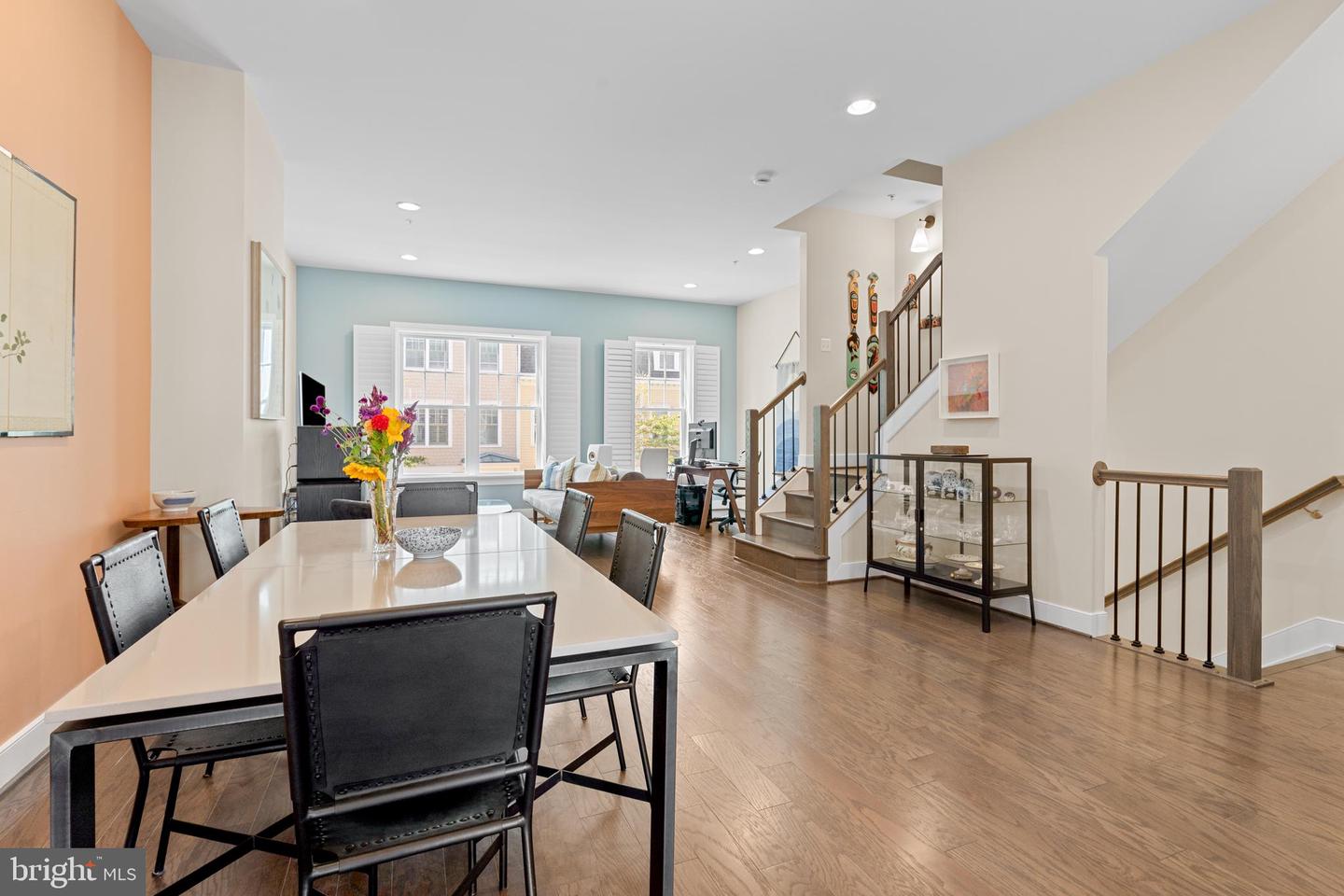 608 E ALEXANDRIA AVE, ALEXANDRIA, Virginia 22301, 3 Bedrooms Bedrooms, ,3 BathroomsBathrooms,Residential,For sale,608 E ALEXANDRIA AVE,VAAX2050300 MLS # VAAX2050300